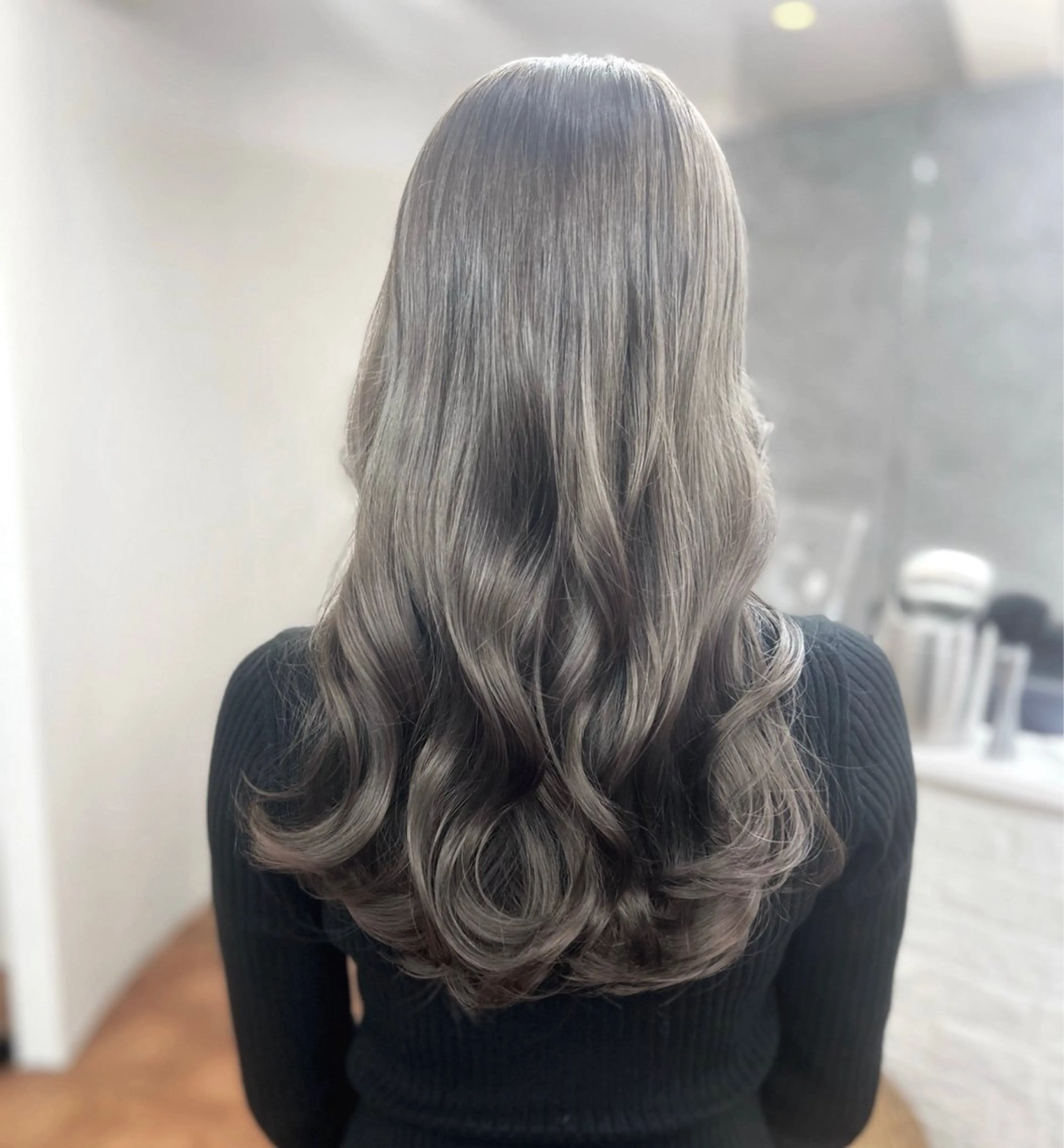 ロング カラー 透明感カラー JEWIL SHIBUYAのヘアスタイル