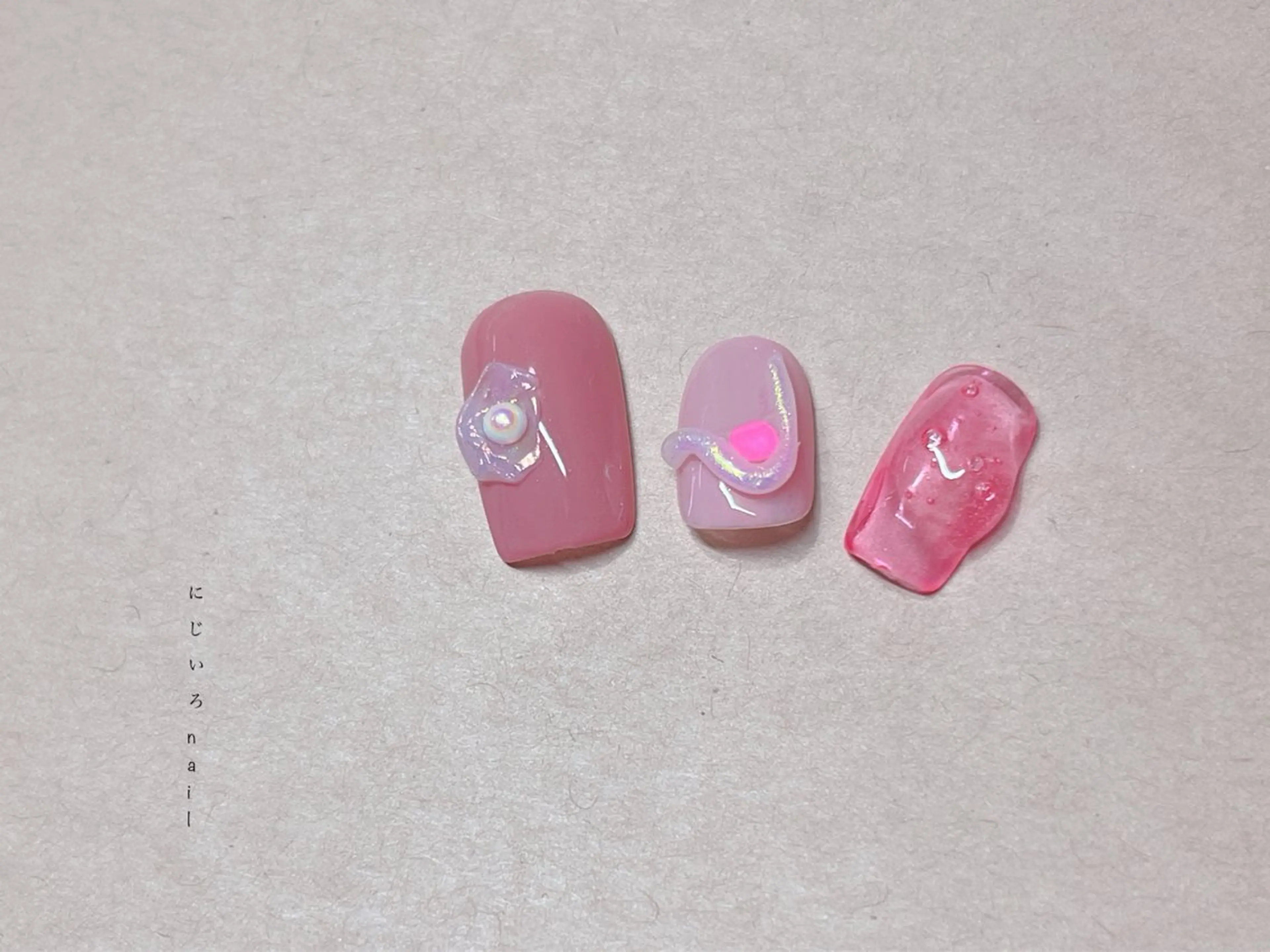 ネイル にじいろ nailのネイルデザイン