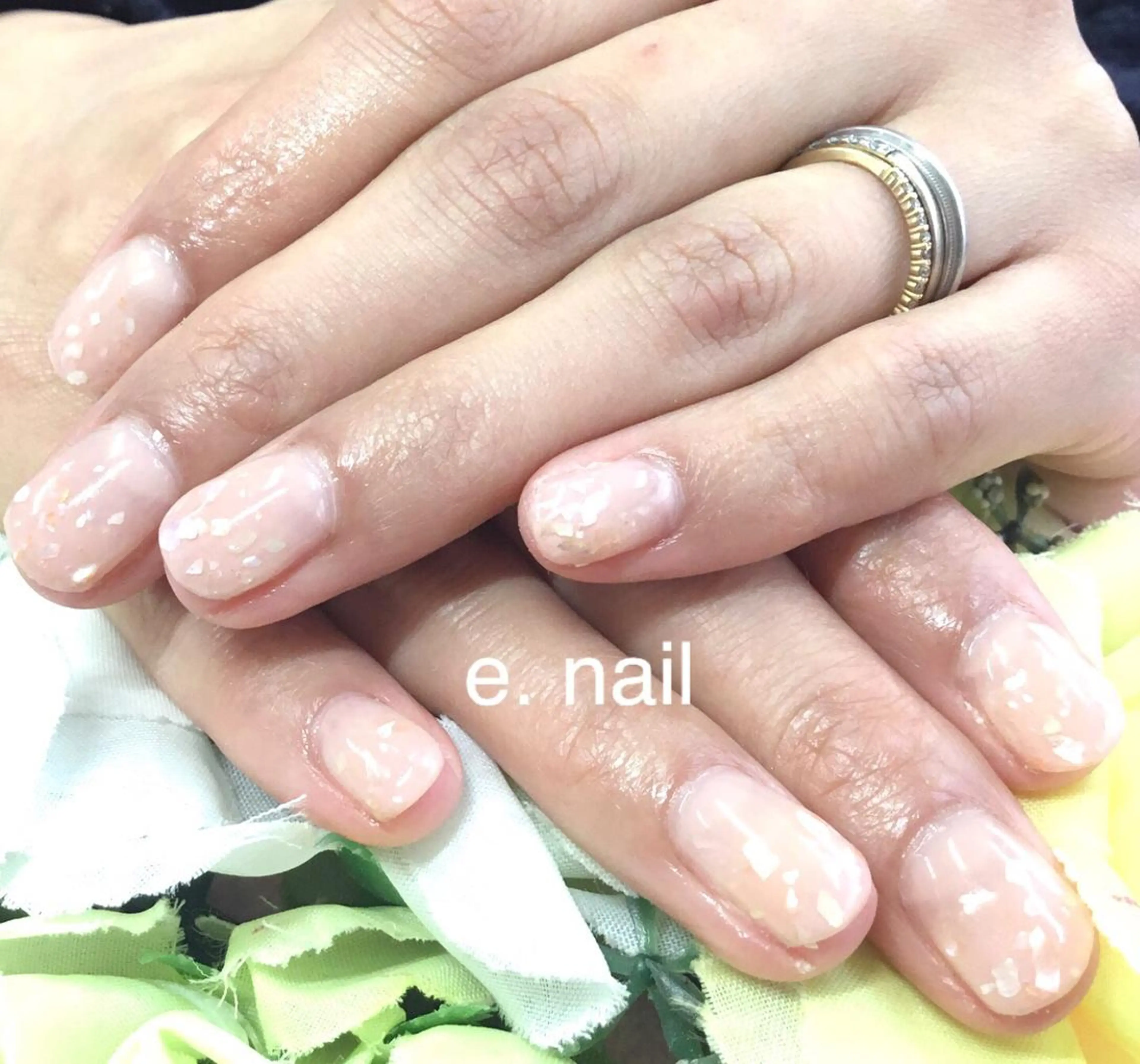ネイル e.nail所属・和賀井 恵理のネイルデザイン