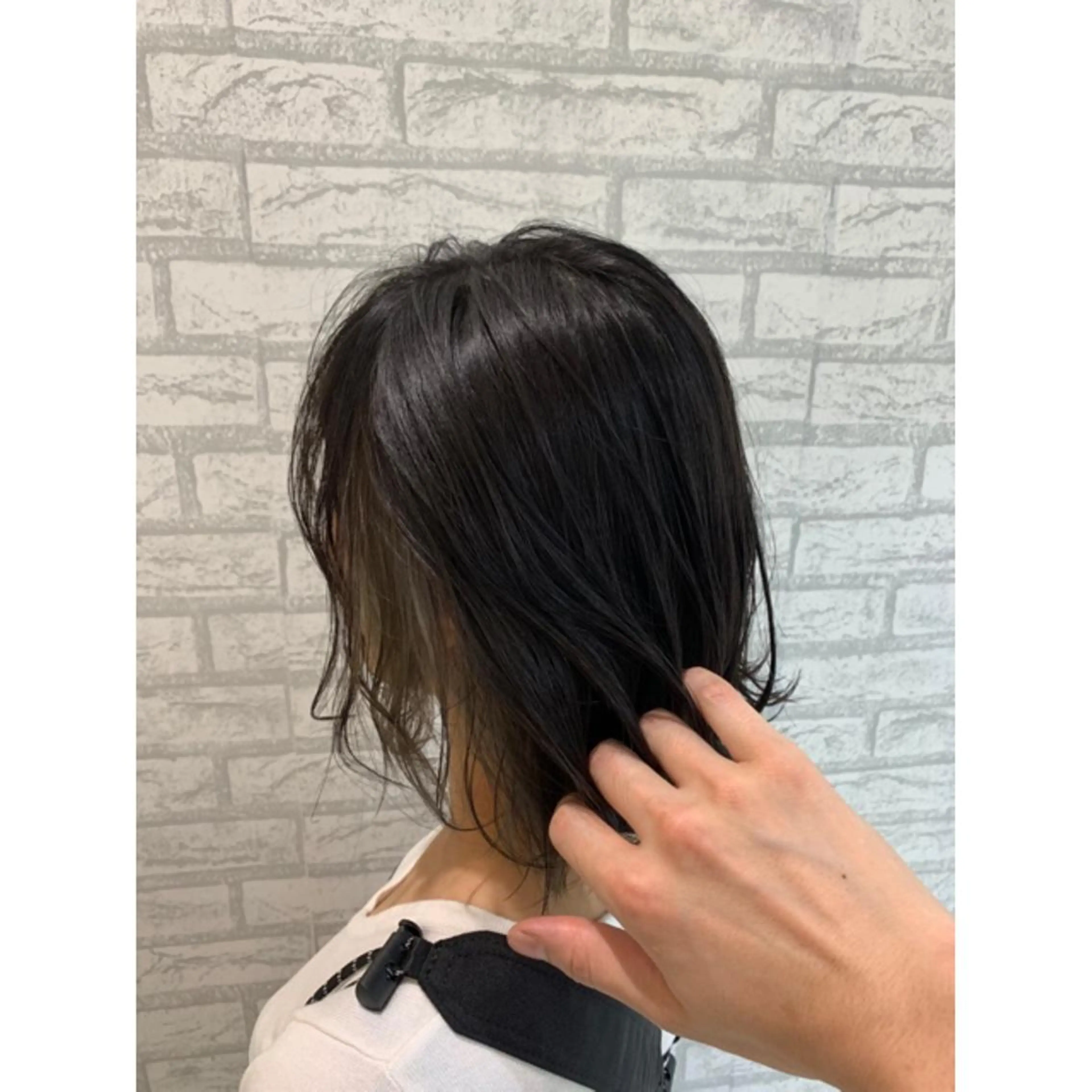 ミディアム カラー デザインカラー、艶髪 大塚 耕平のヘアスタイル