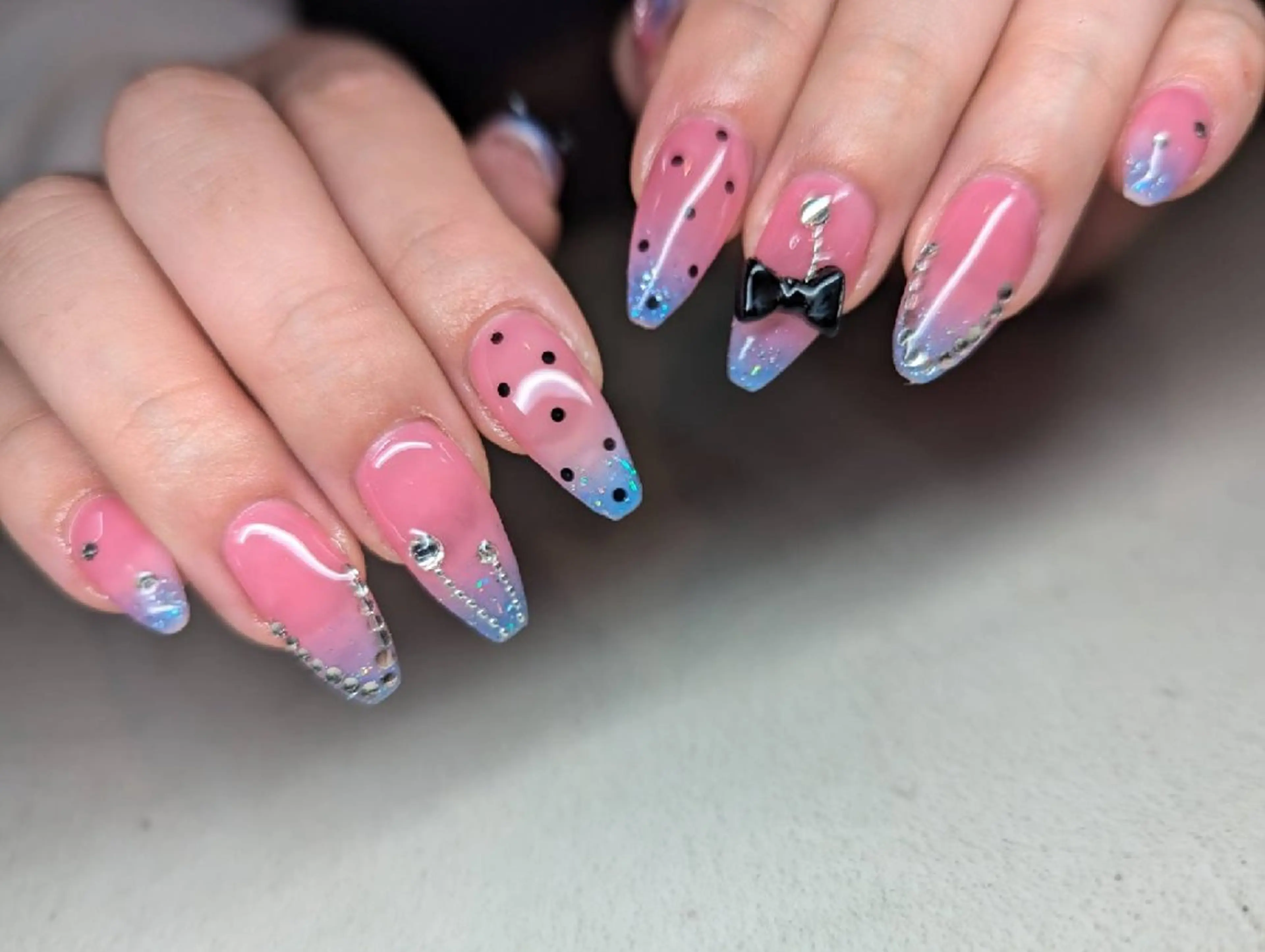 ネイル ハンドネイル Nailsalon BEeR。のネイルデザイン
