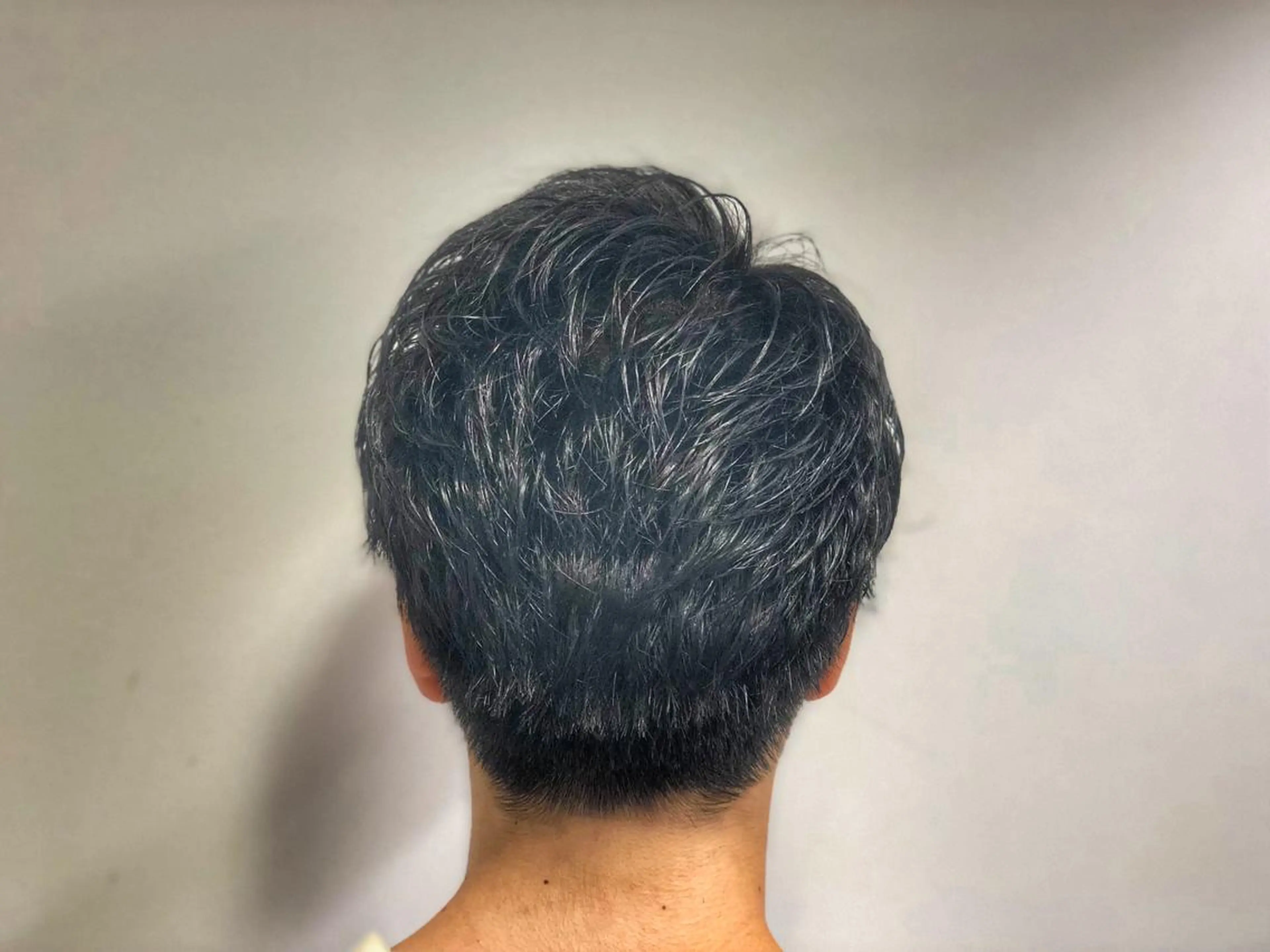 ショート カラー パーマ メンズ 美髪矯正 Rioのヘアスタイル