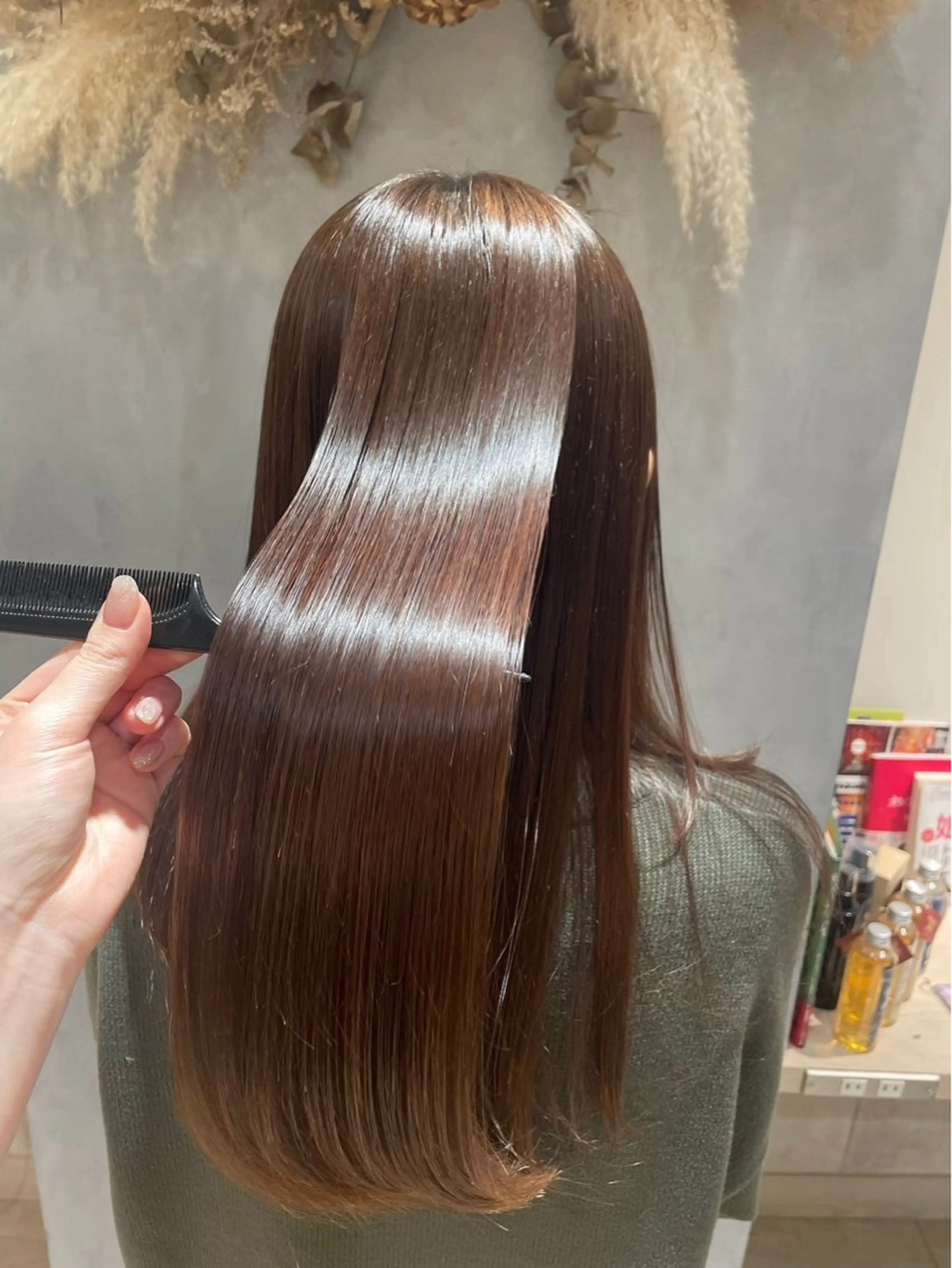 ロング 縮毛矯正 アイナ ROCCOのヘアスタイル