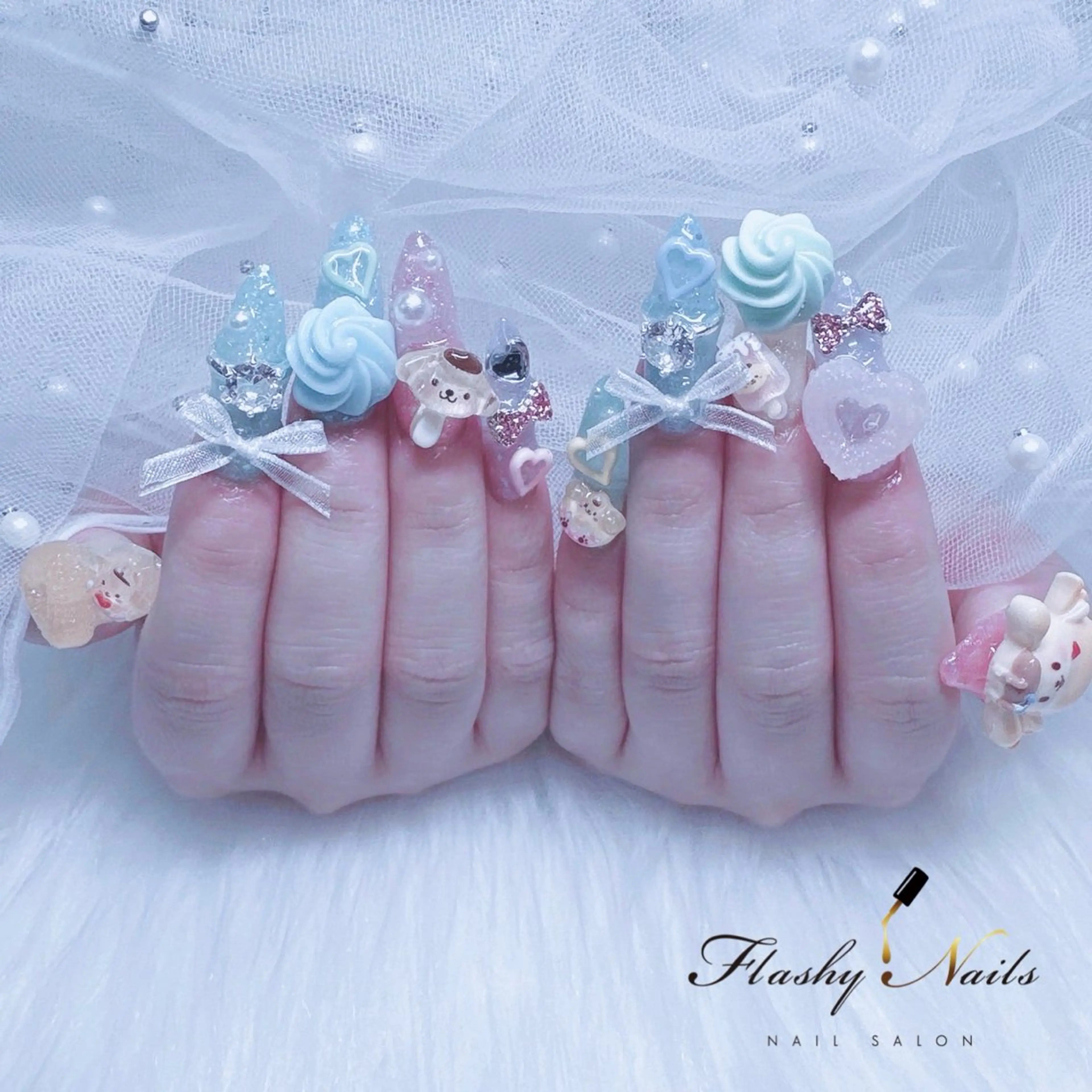 ネイル 長さ出し Flashy Nailsのネイルデザイン