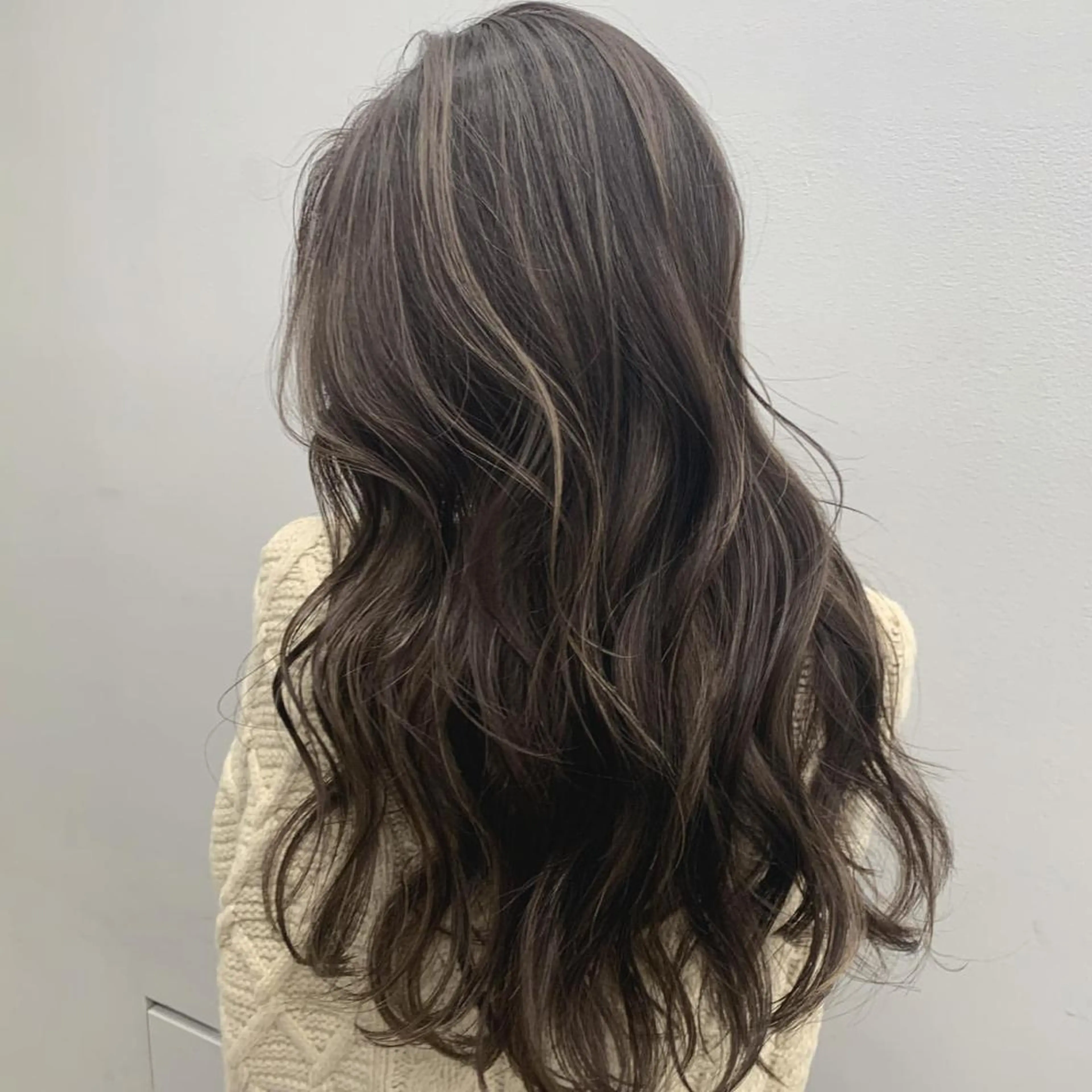 ロング カラー mihoko/ ニュアンスパーマのヘアスタイル