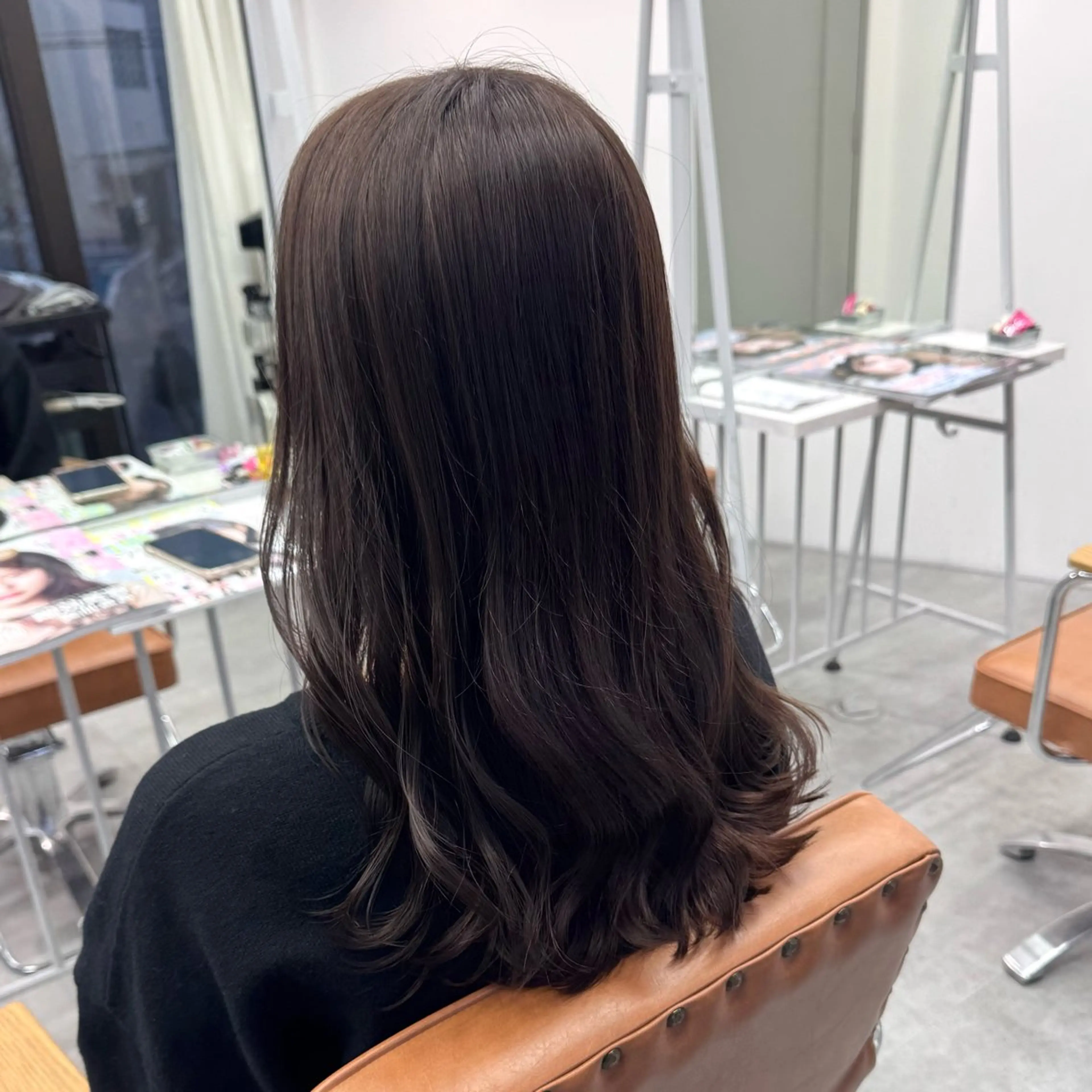 セミロング カラー ヘアアレンジ ヘアカラー ブリーチなしカラー /ベージュ/安形翔のヘアスタイル