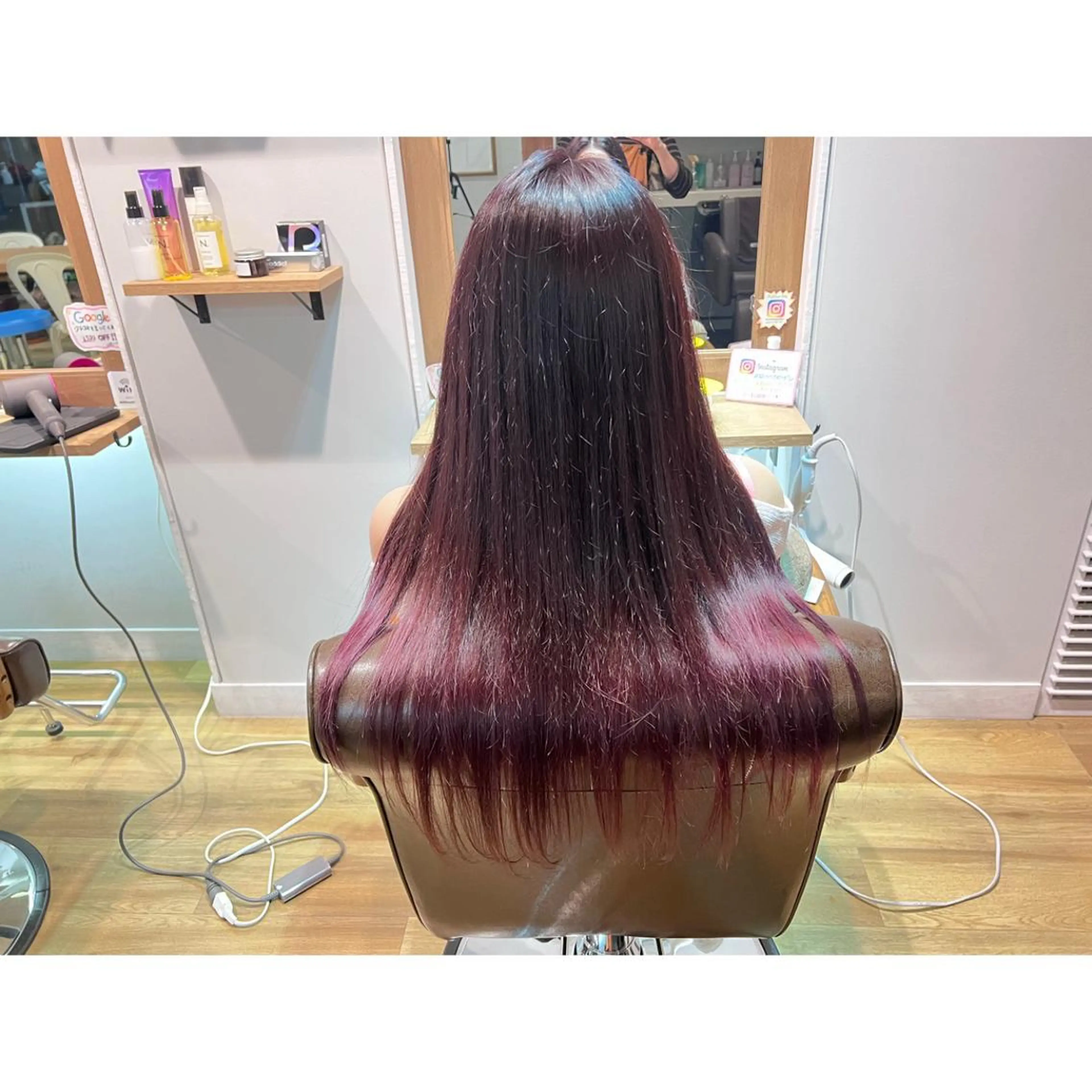 ロング カラー ピンクカラー ヘアカラー トリートメント ツキダテ ユイのヘアスタイル