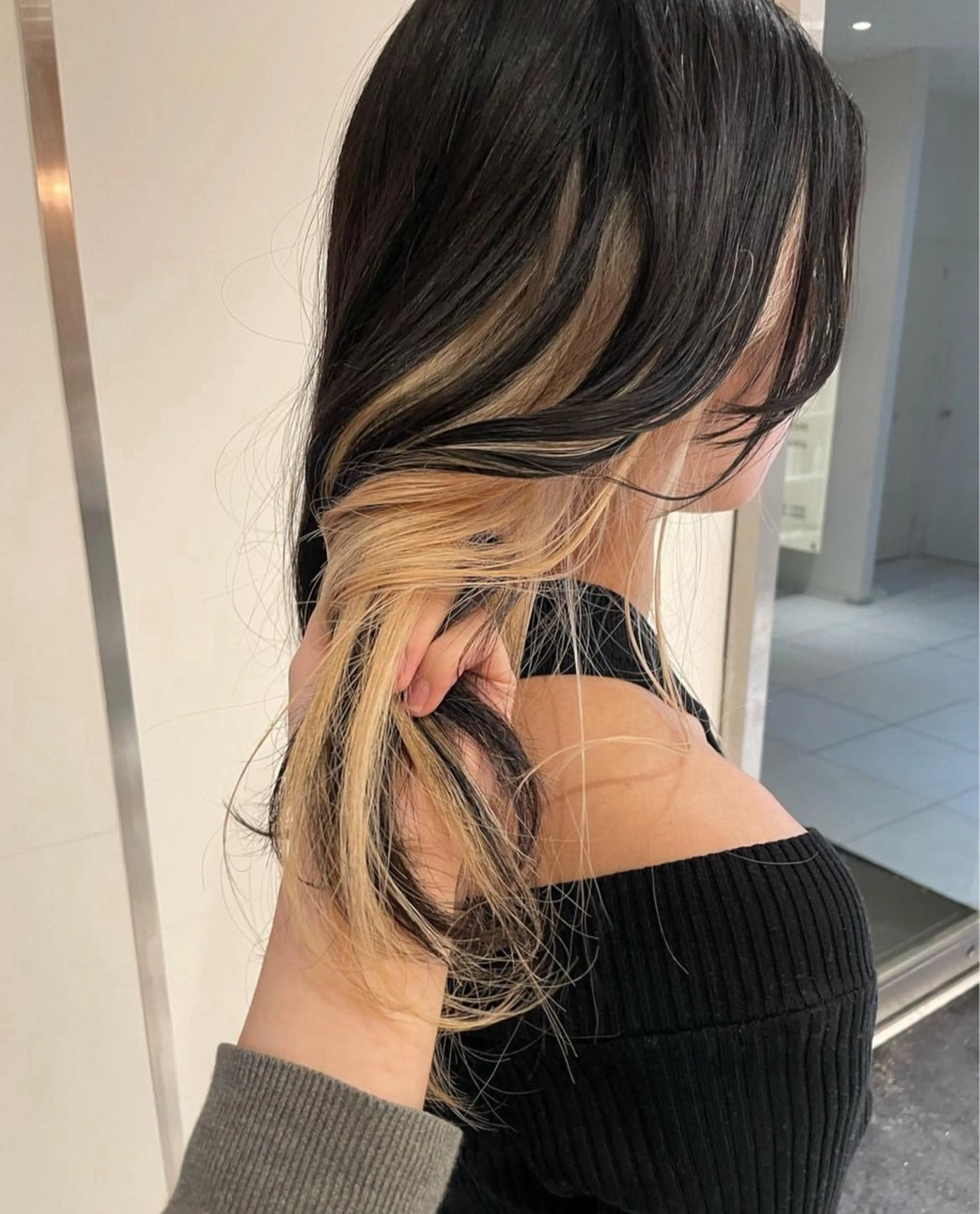 ロング ヘアカラー ハイトーン/ 髪質改善/ヒロタリカのヘアスタイル