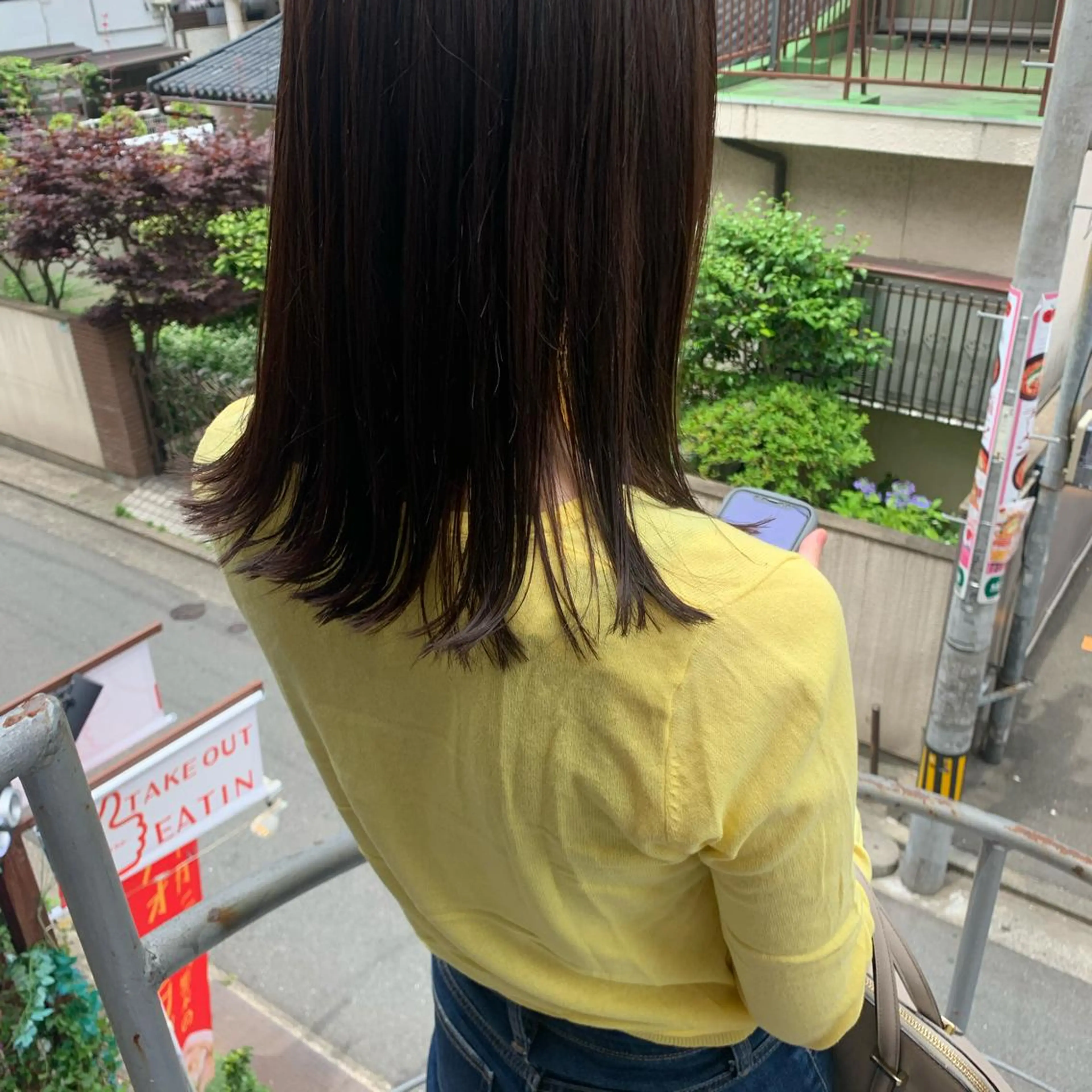 ミディアム 外ハネヘア MARU レイヤー/パーマのヘアスタイル