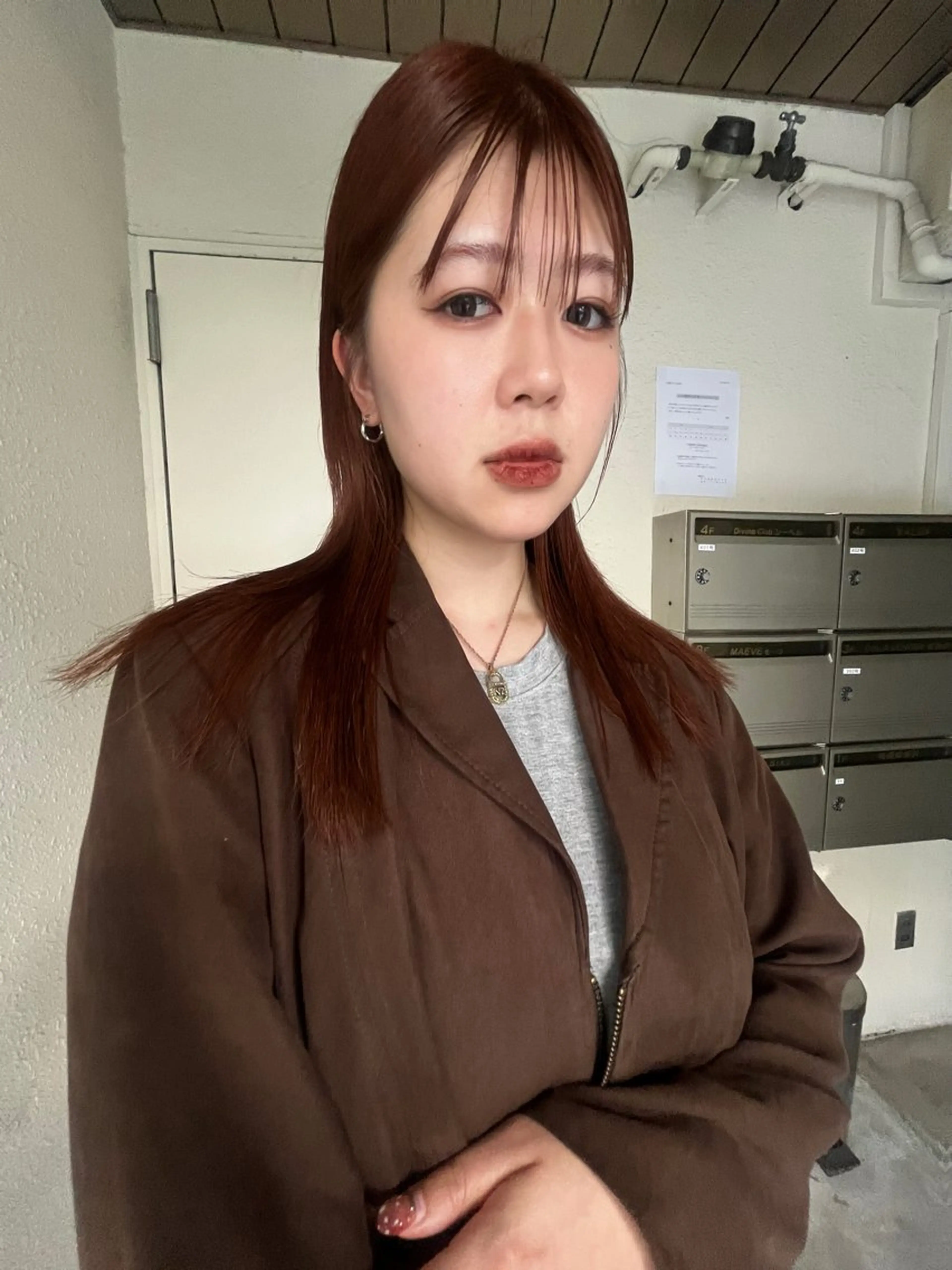 カラー sliver ・siki /YUIのヘアスタイル