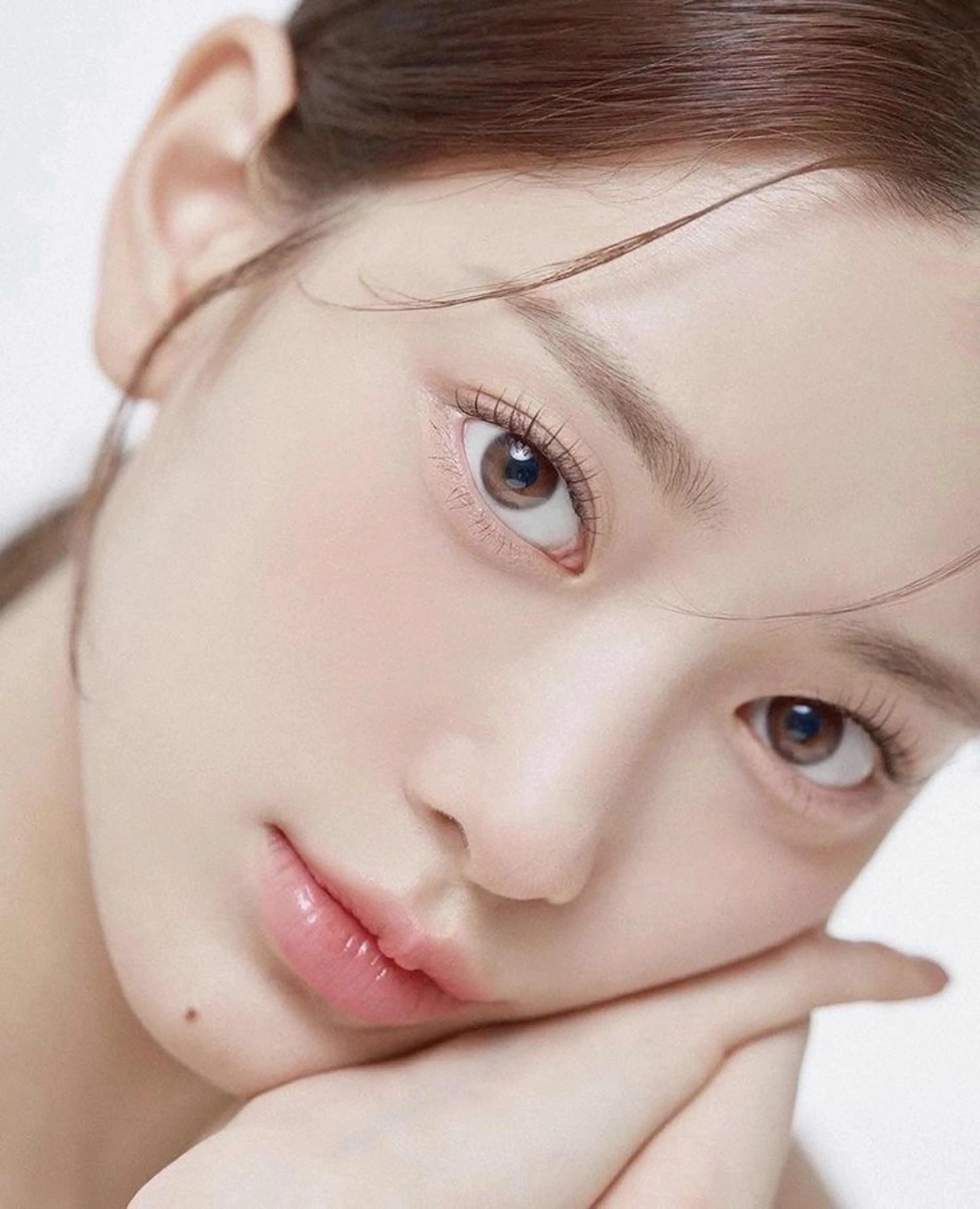 《ナチュラル眉🌱》美眉アイブロウWAX＋間引き (メイク込)の写真