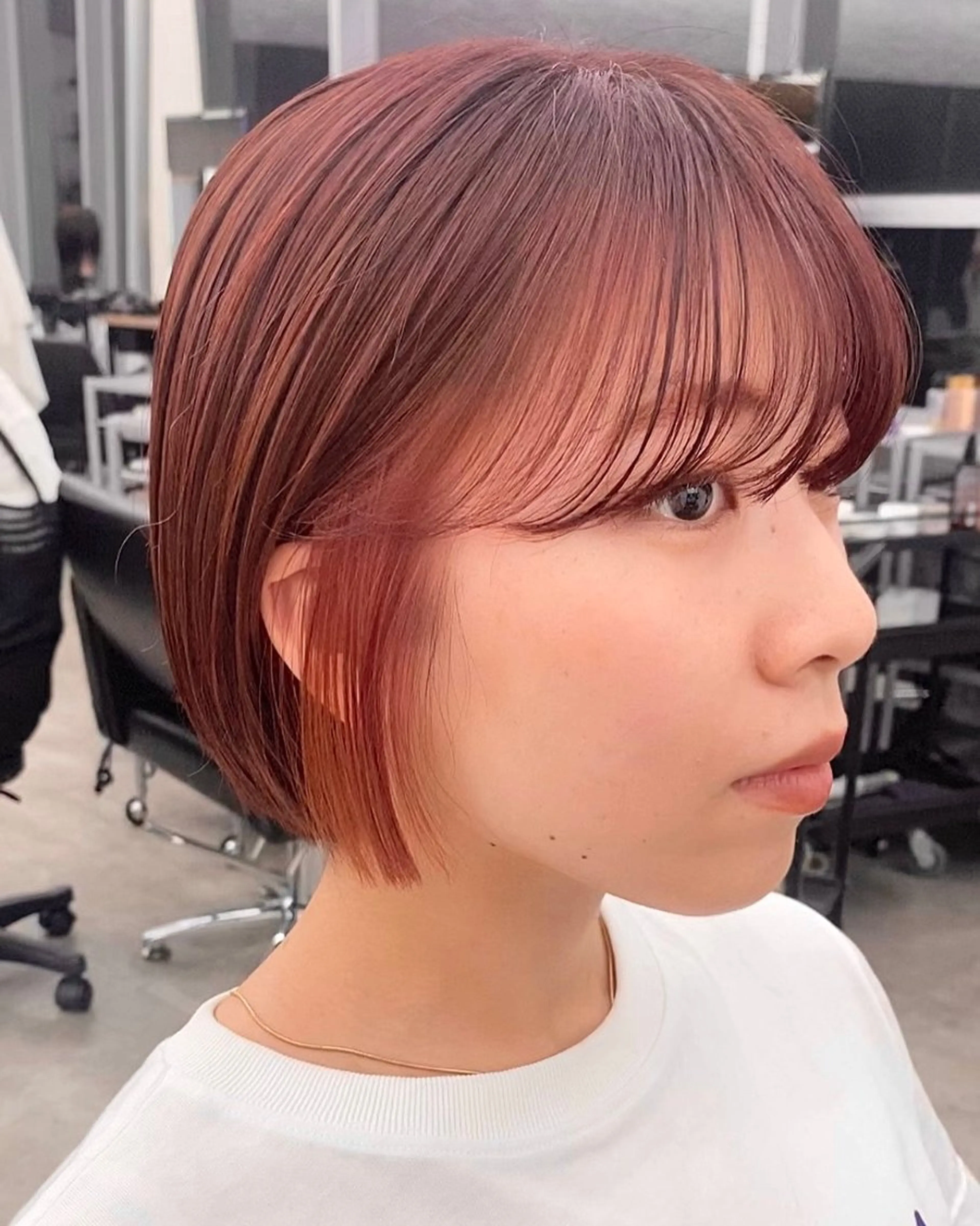 ショート カラー インナーカラー ピンクカラー カット トリートメント shiori/暖色/ レイヤー/似合わせのヘアスタイル