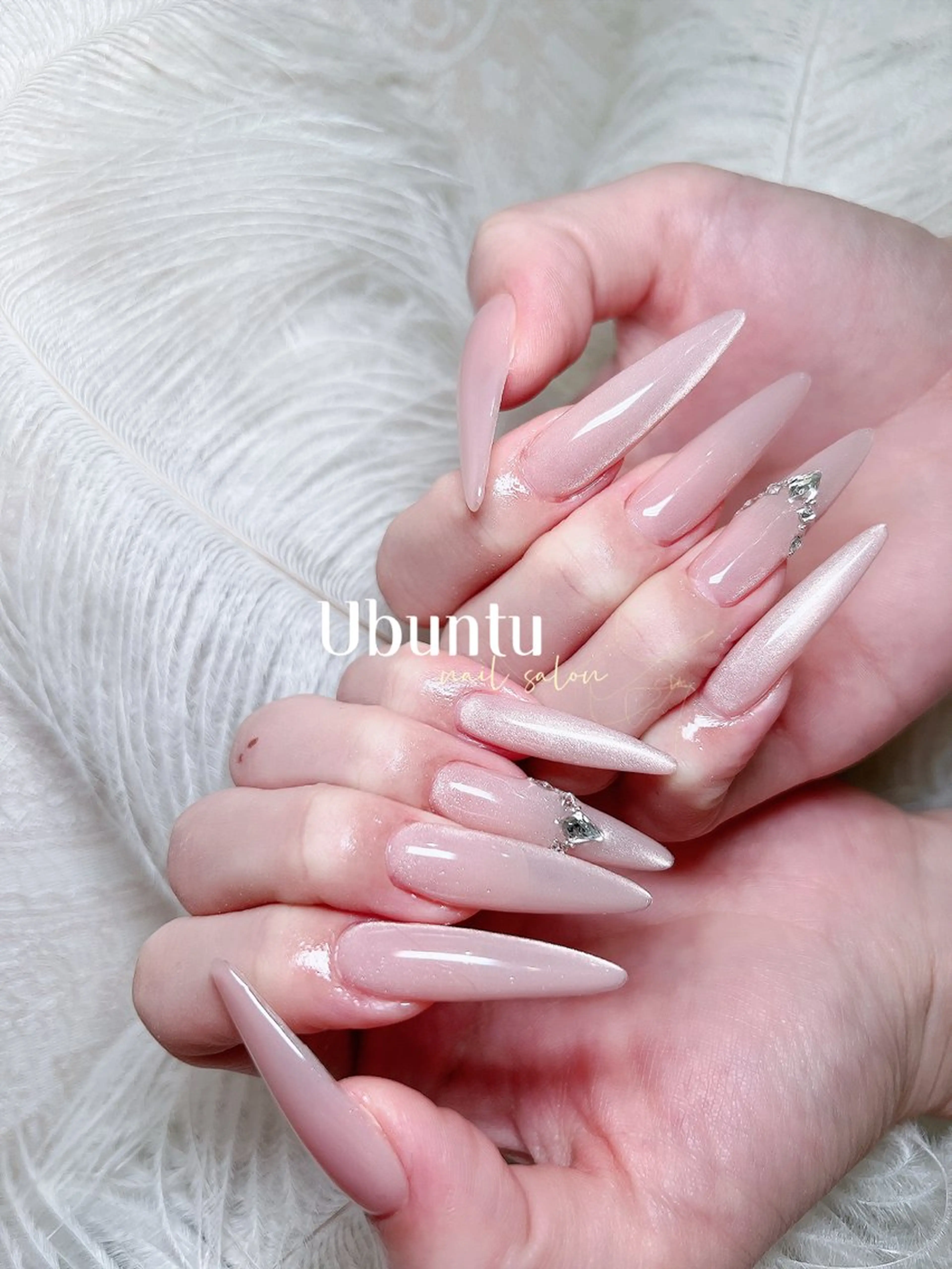 ネイル チークネイル 韓国ネイル ロングネイル スカルプネイル ワンホンネイル ハンドネイル Ubuntu🎀 ネイルサロン✨のネイルデザイン