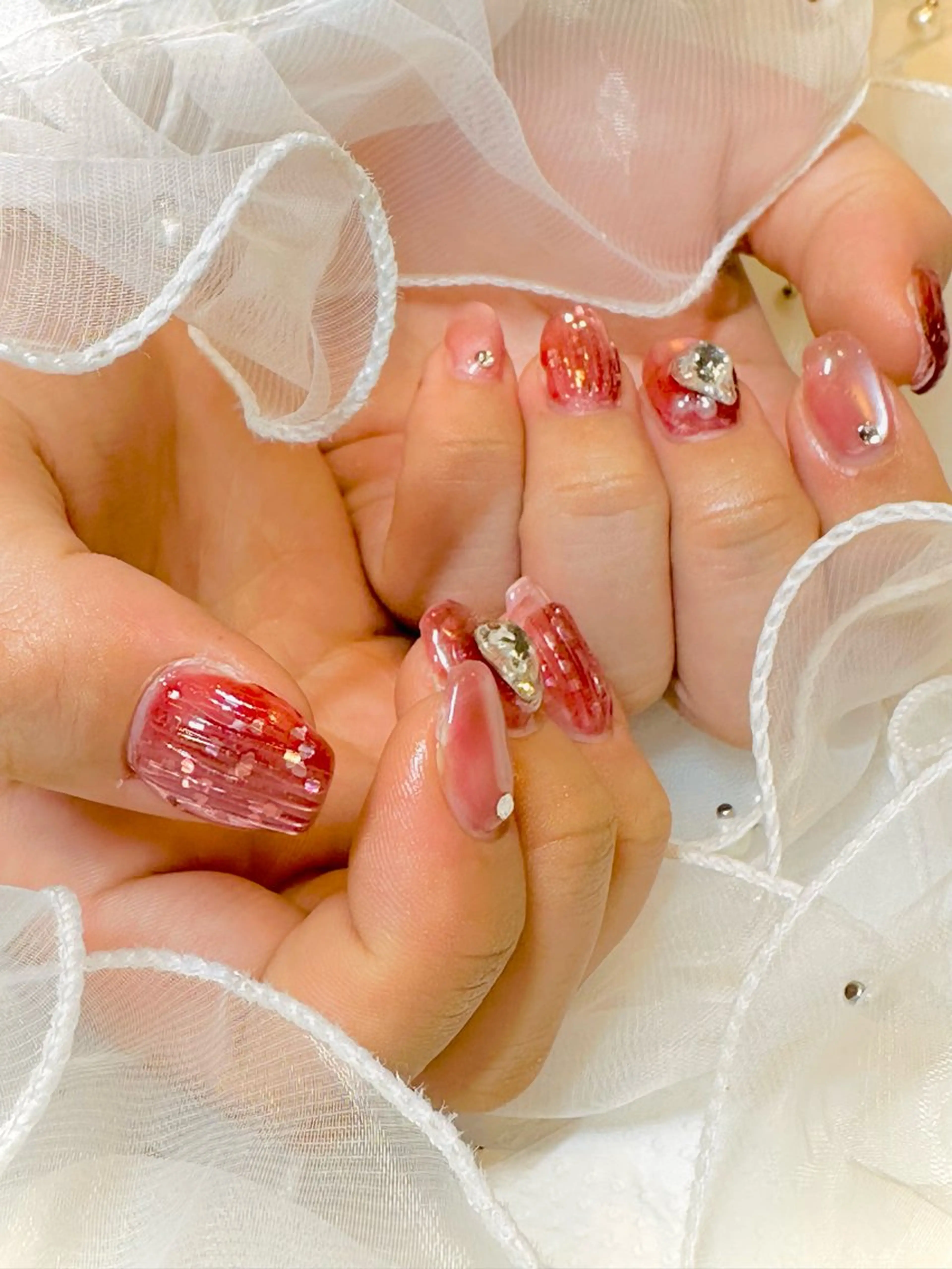 ネイル マグネットネイル ハンドネイル ネイルサロンエレノア所属・田端 笑理菜のネイルデザイン