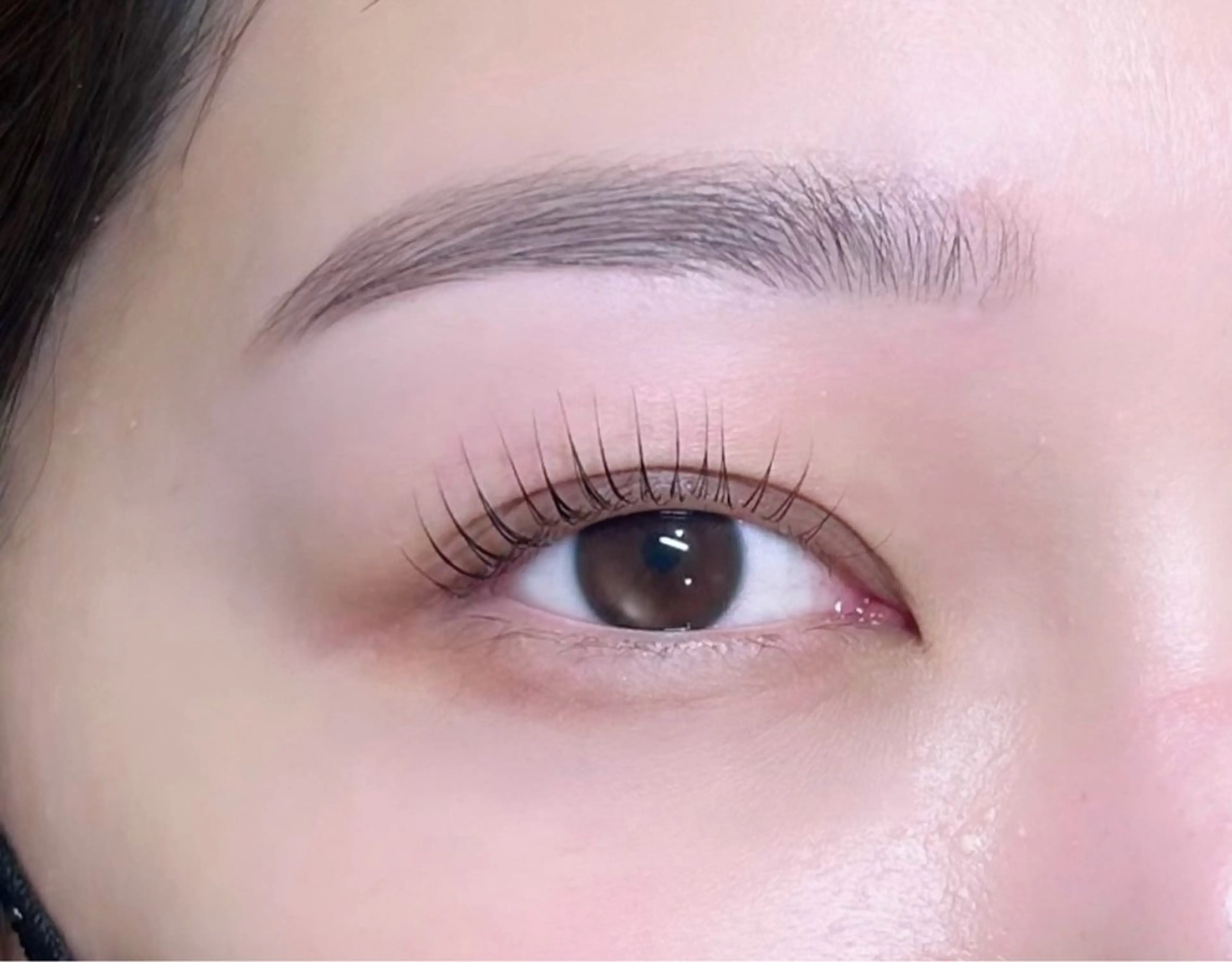 《💎美眉×美まつげケア》 美眉スタイリング［眉WAX／毛量調整／メイク込］＋まつげパーマ［ホットアイシャンプー付]の写真