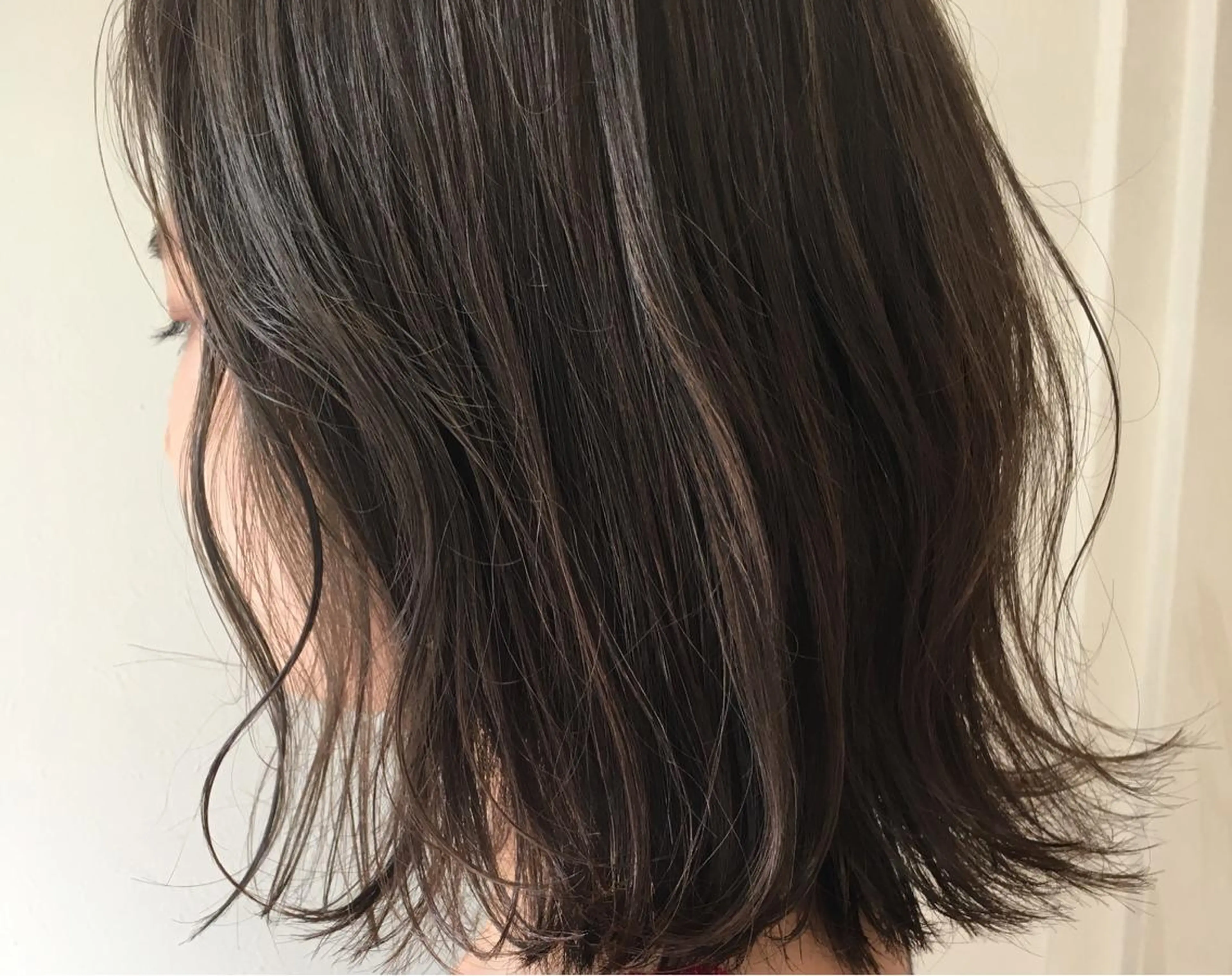 ミディアム カラー ハイライトカラー ハイライト yuki hair所属・yuki watanabeのヘアスタイル