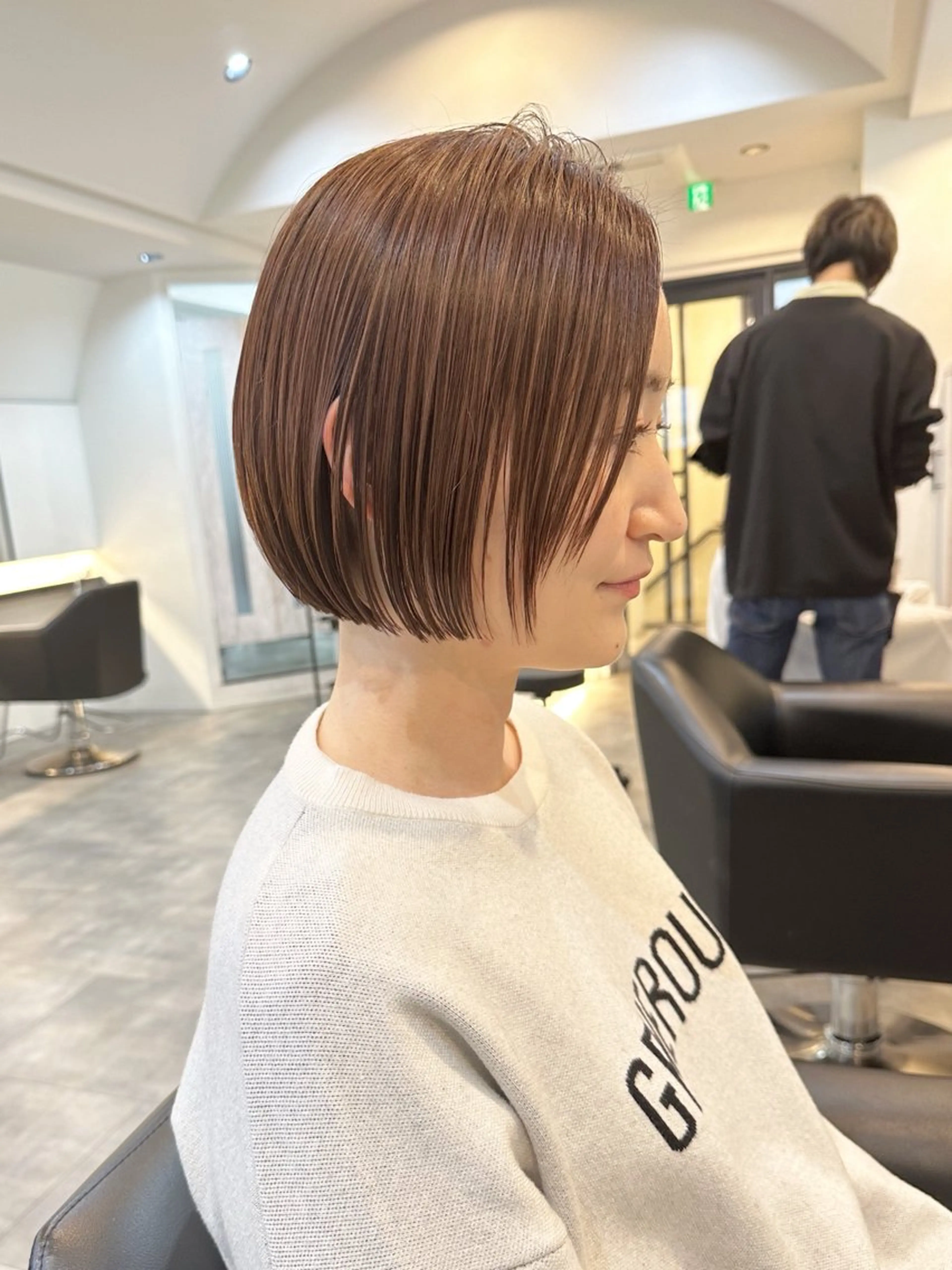 ショート カラー ショートボブ 丸みショート ボブ 顔まわりレイヤー 髪質改善 宮城 良太のヘアスタイル