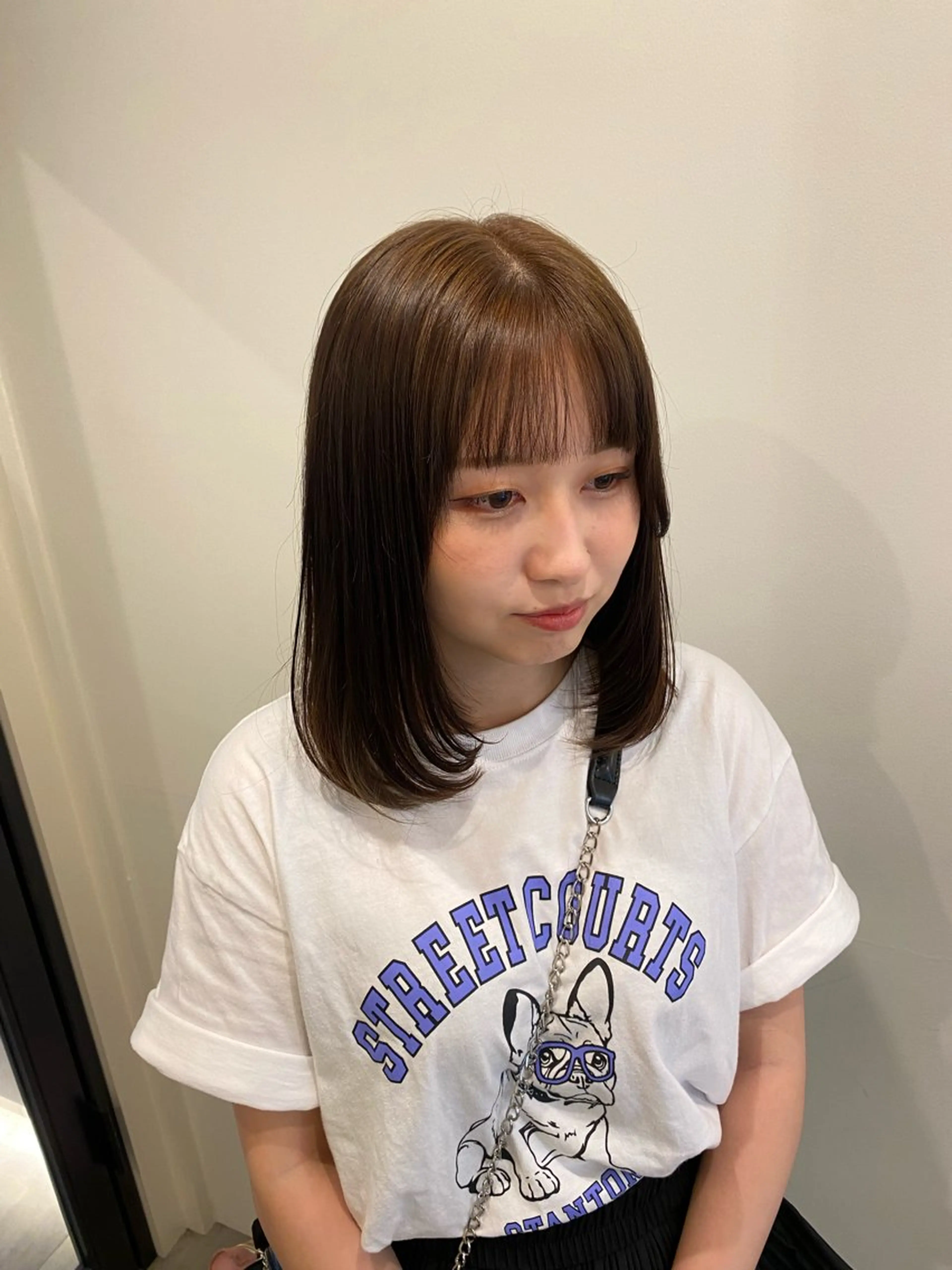 ミディアム カラー 顔まわりレイヤー レイヤーカット カット ヘアカラー トリートメント 🍑 モモカ🍑のヘアスタイル