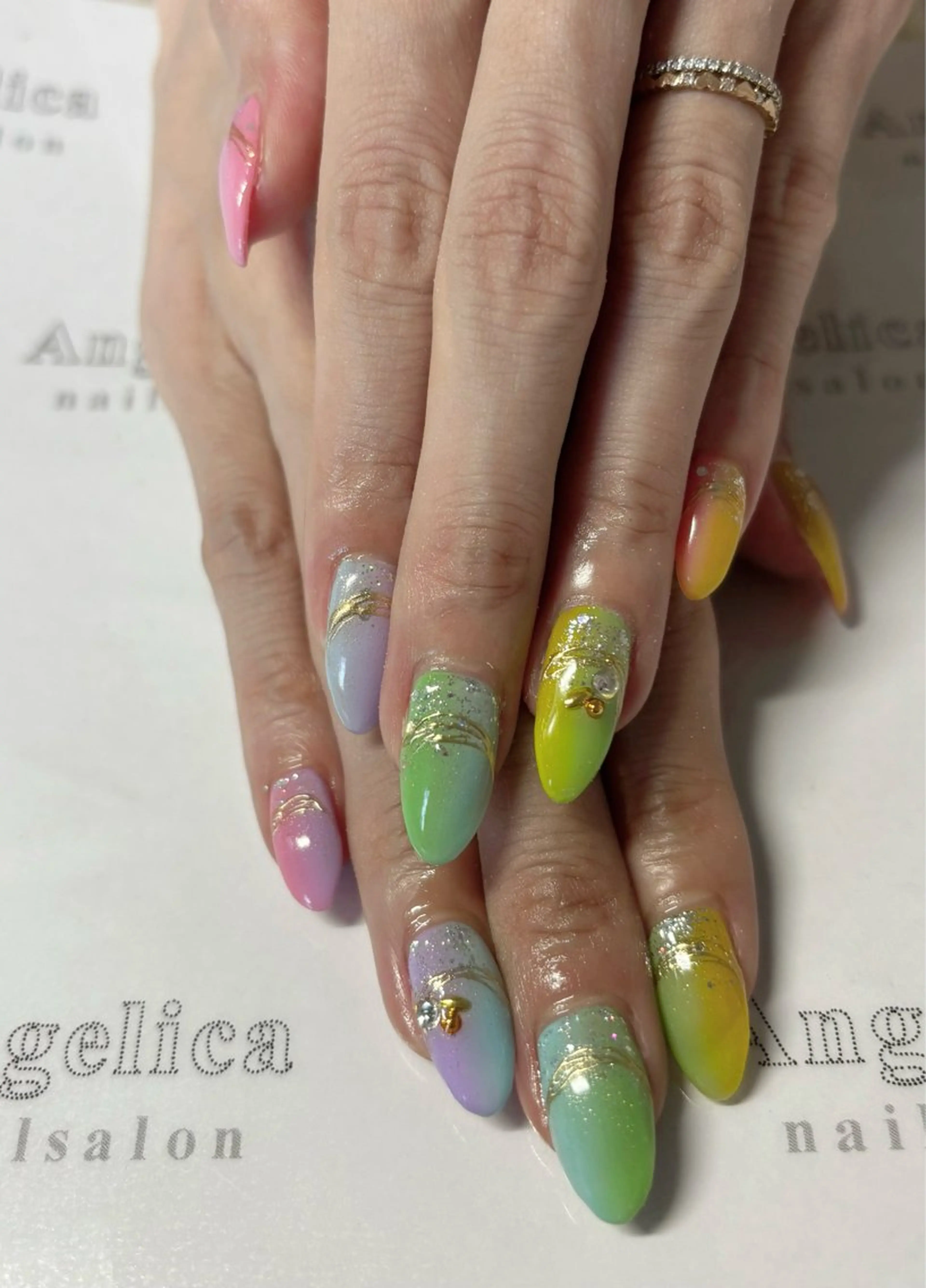 ネイル ジェルネイル パラジェル 夏ネイル Angelica ネイリストのネイルデザイン