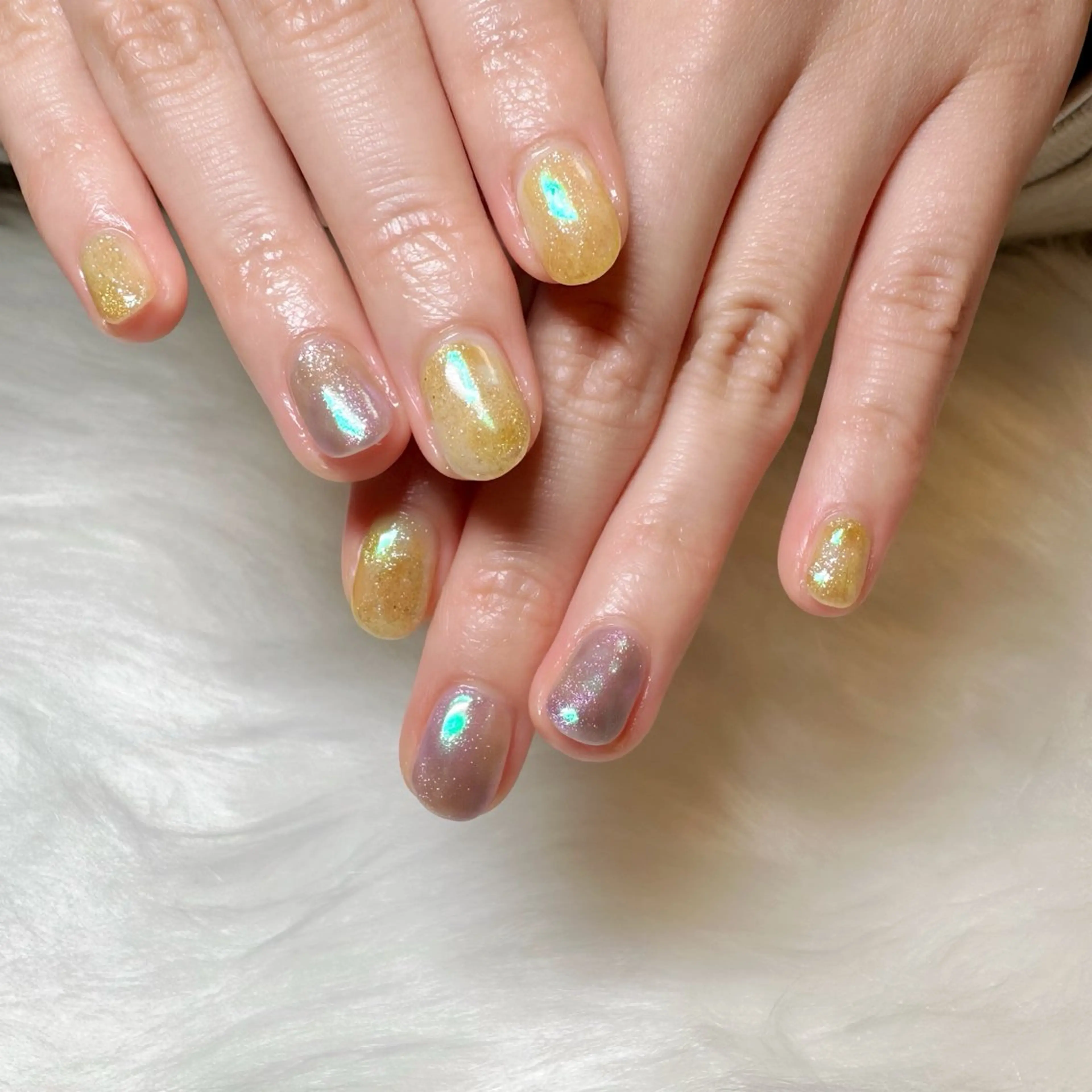 ネイル オーロラネイル ニュアンスネイル ハンドネイル ひなの🌻hina nail自宅サロンのネイルデザイン