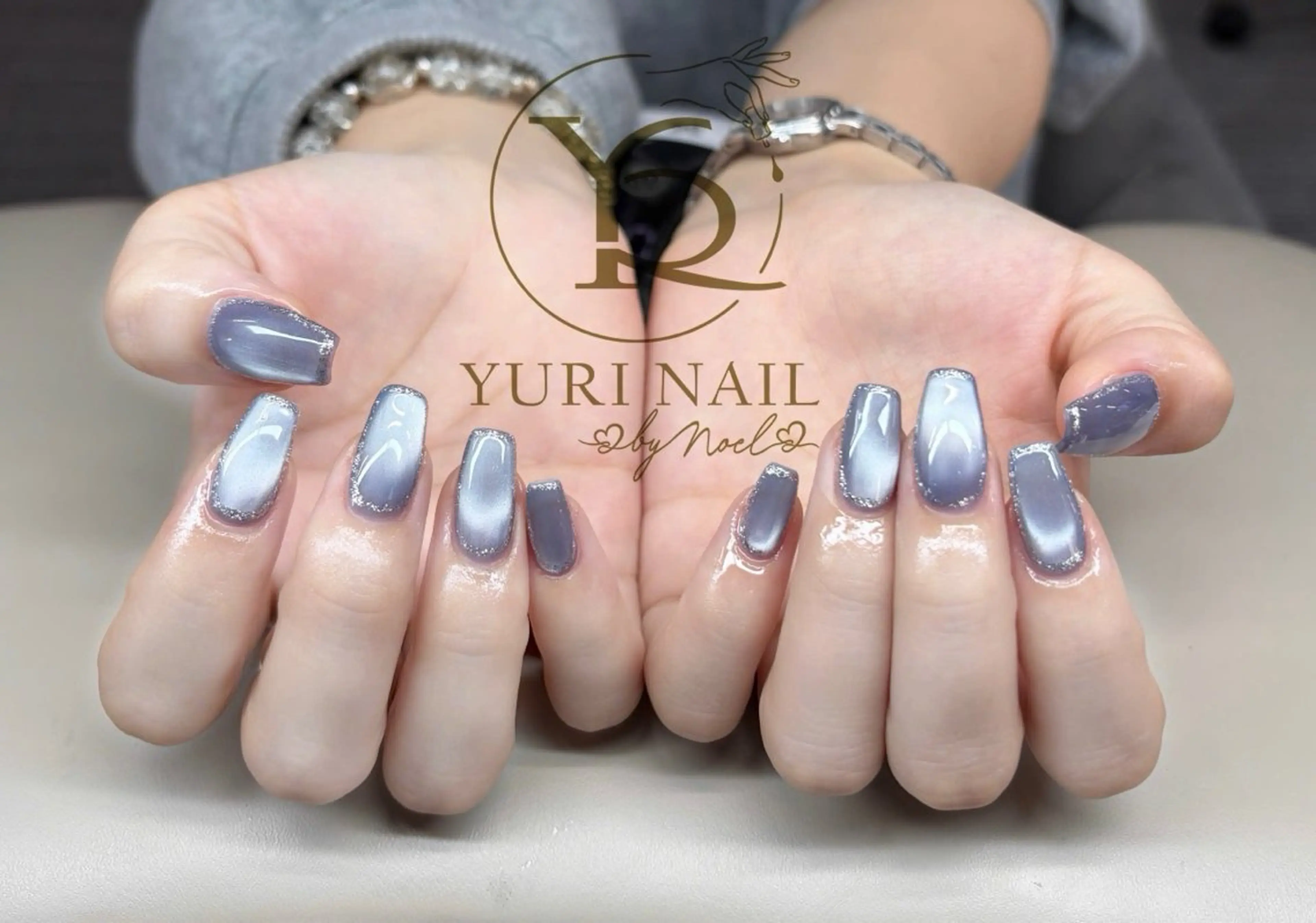 ネイル オーロラネイル ブルー チークネイル フットネイル フレンチネイル ハンドネイル フットネイル ハンドケア YURI Nail Narita所属・YURI Nail NARITAのネイルデザイン