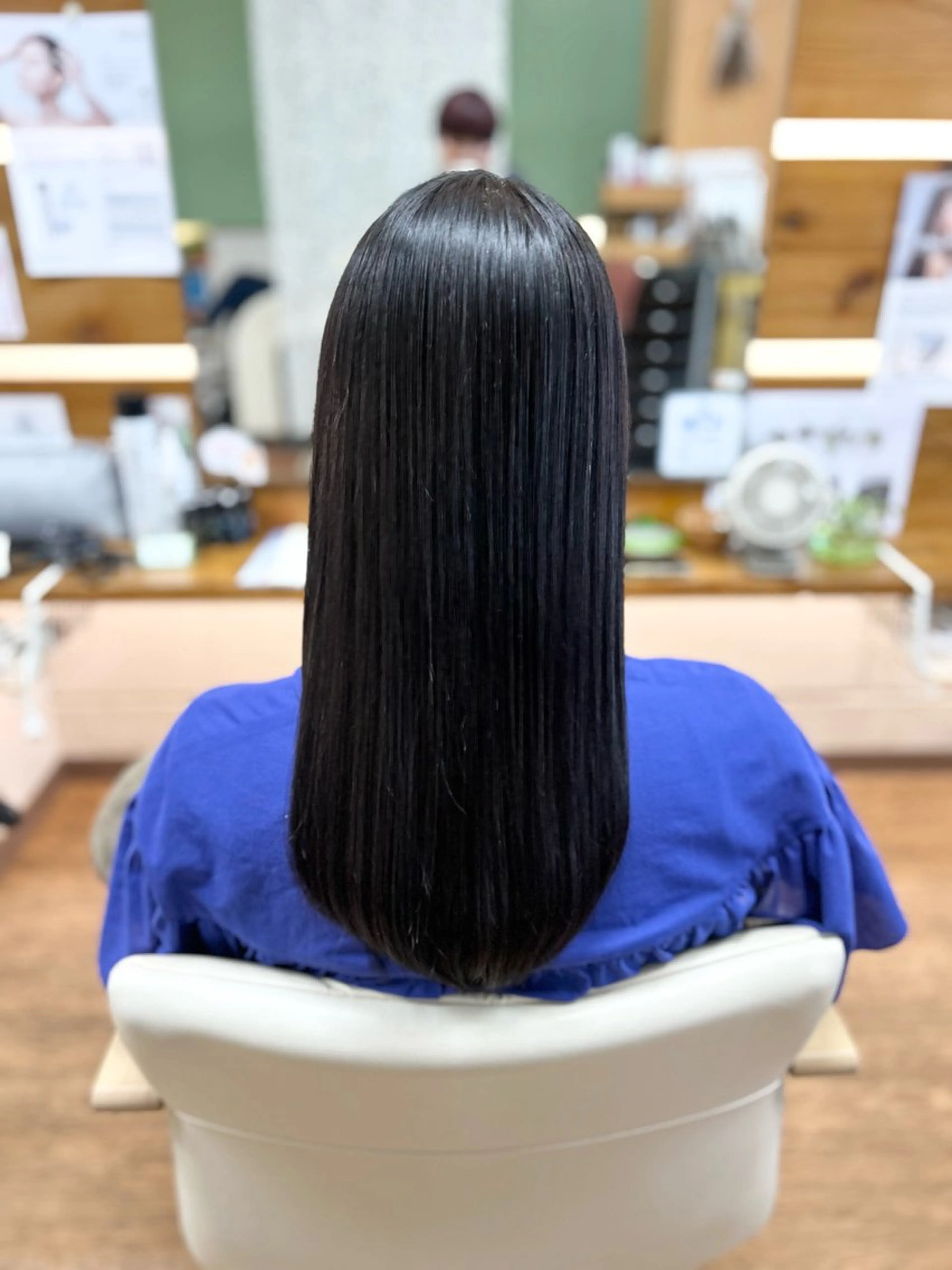 ロング カット ヘアカラー 縮毛矯正 神谷 千明のヘアスタイル