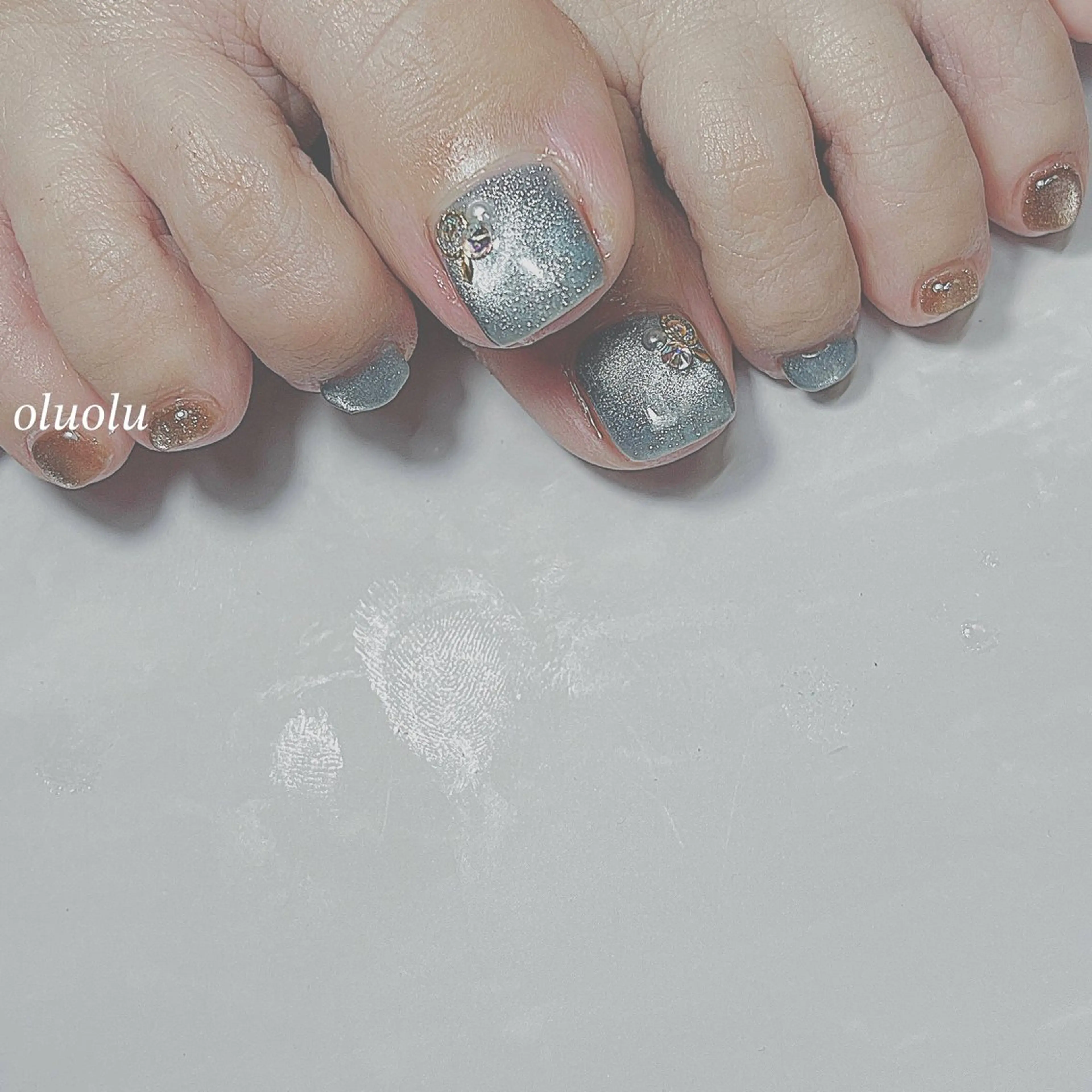 ネイル アートネイル フットネイル マグネットネイル ニュアンスネイル オフィスネイル フットネイル 大村 紬華のネイルデザイン