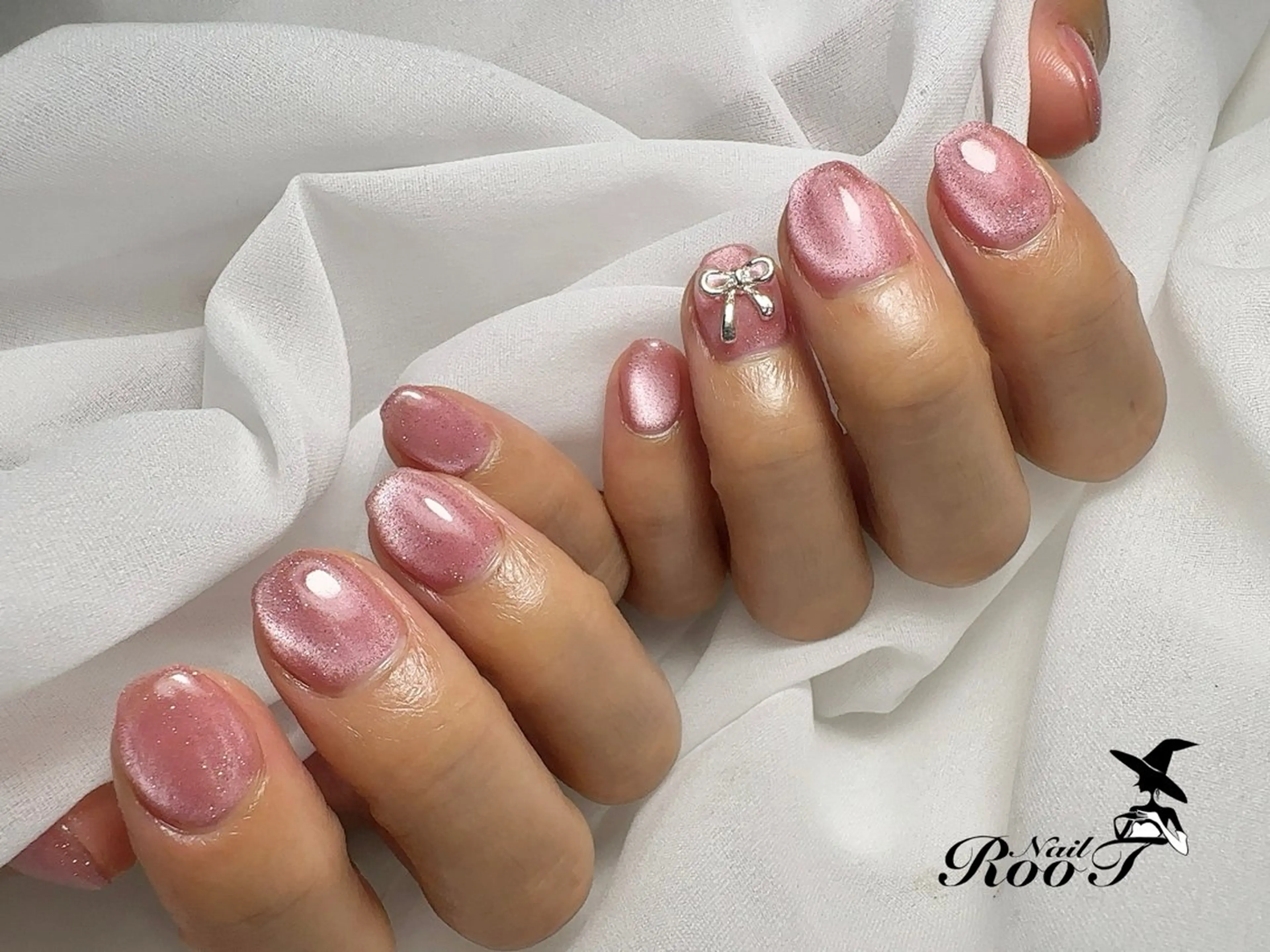 ネイル マグネットネイル ハンドネイル RooT Nailのネイルデザイン