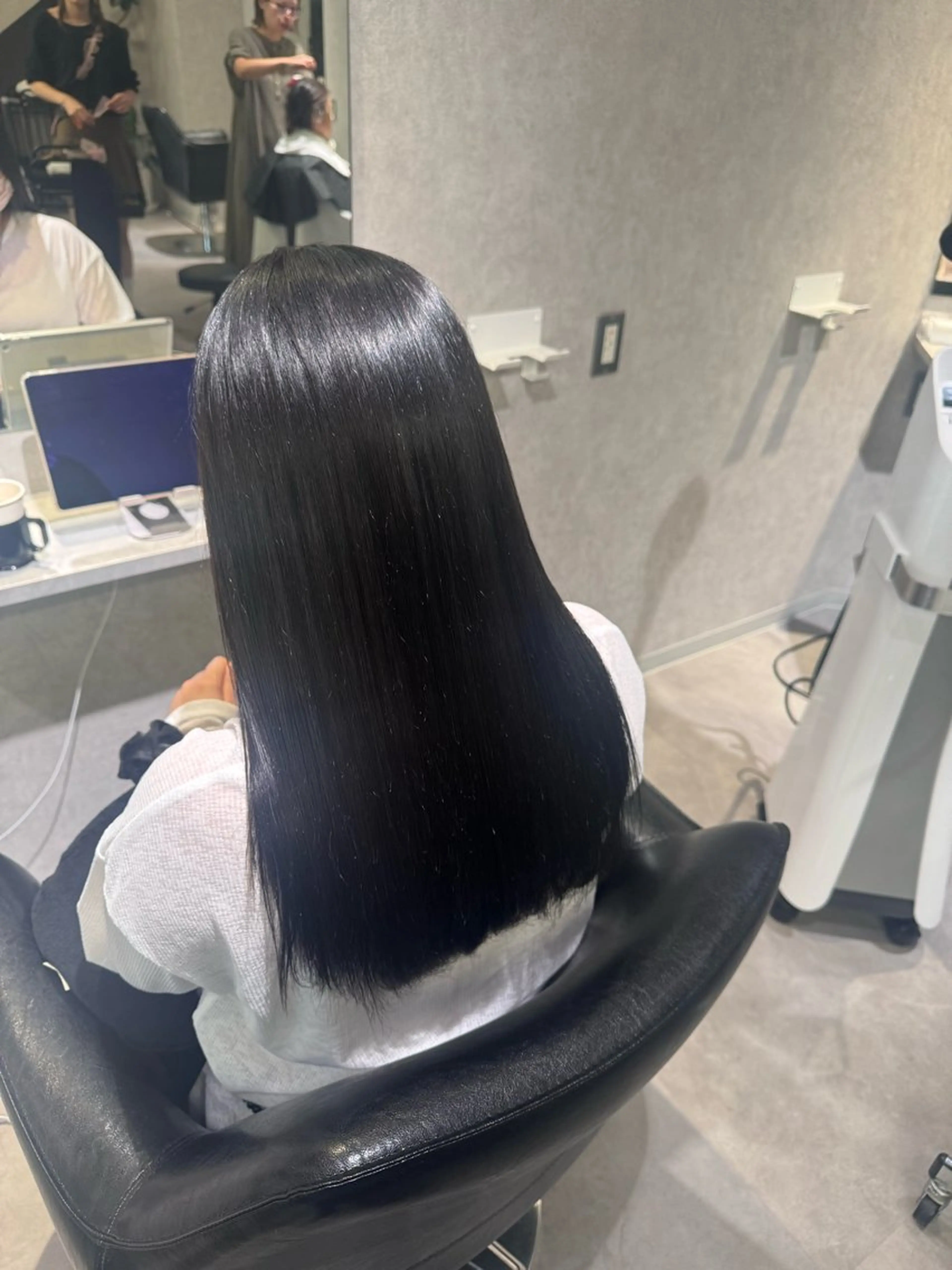 ロング ヘアカラー kurune所属・kurune chikaのヘアスタイル