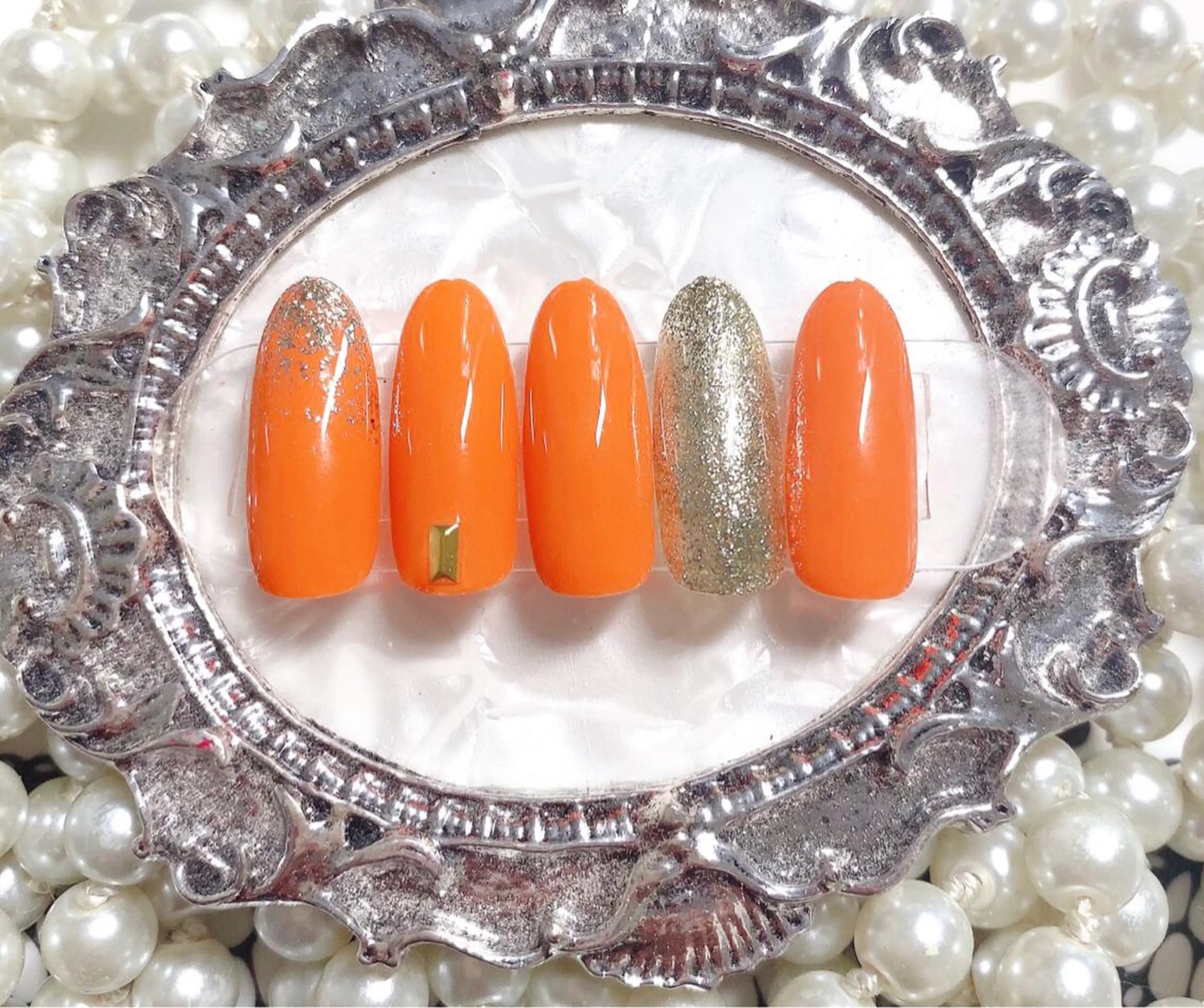 ネイル ハンドネイル マジックミラー所属・マジック ミラーのネイルデザイン