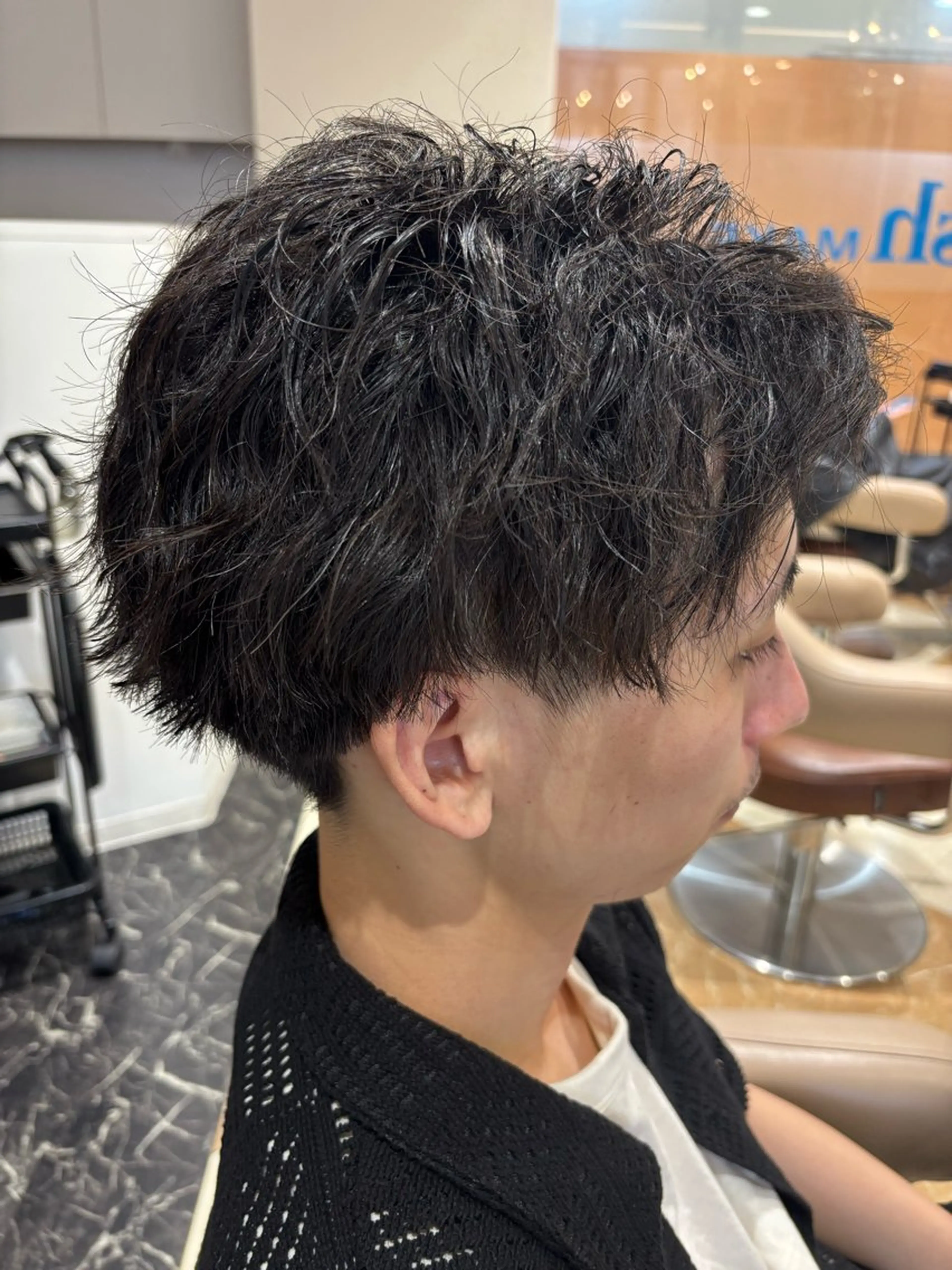 ショート パーマ メンズ 失敗しないパーマ 赤塚雄輝のヘアスタイル