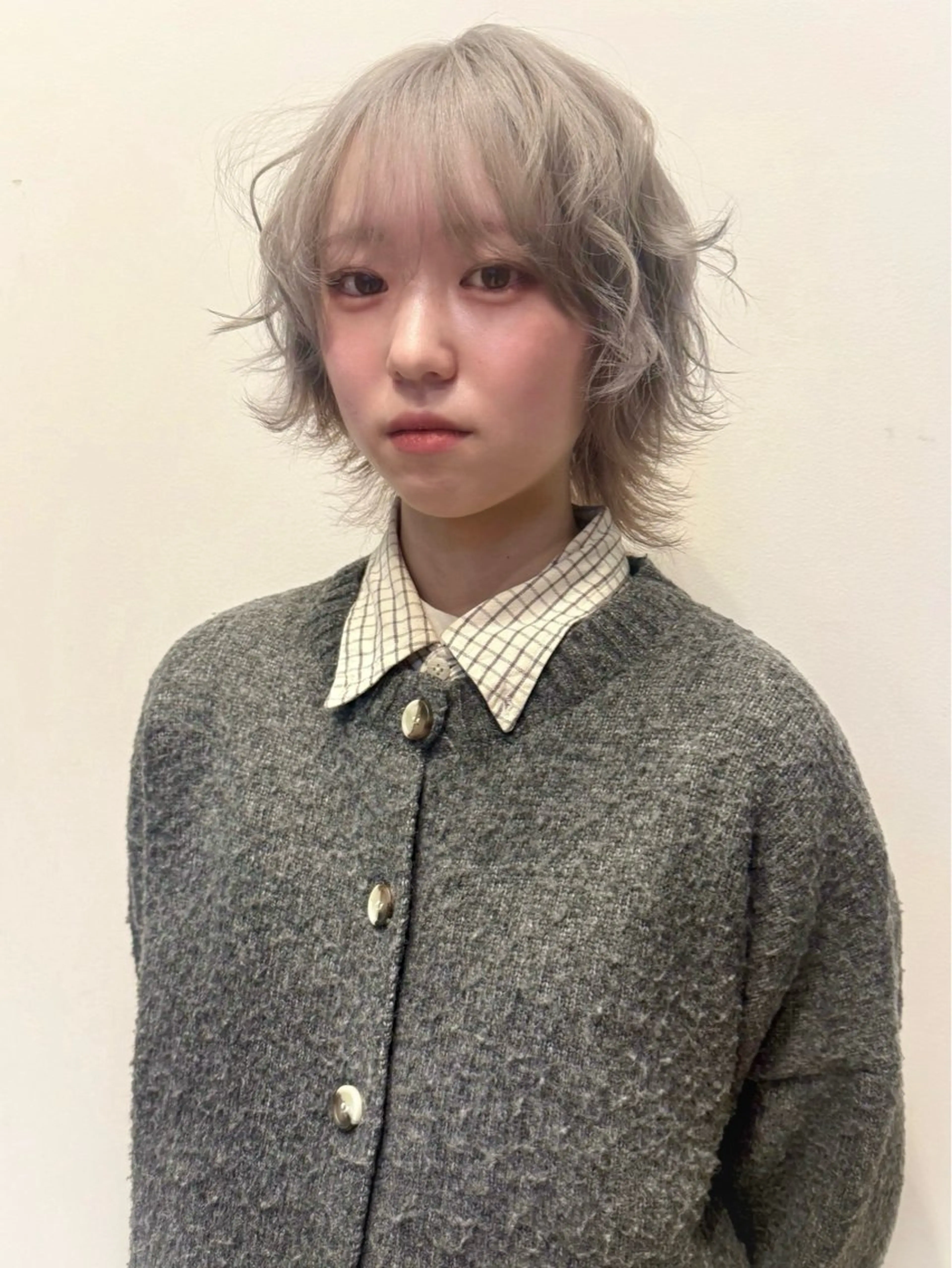 ショート カラー ヘアカラー 村岡彩優/松本 /ブリーチ/艶カラーのヘアスタイル