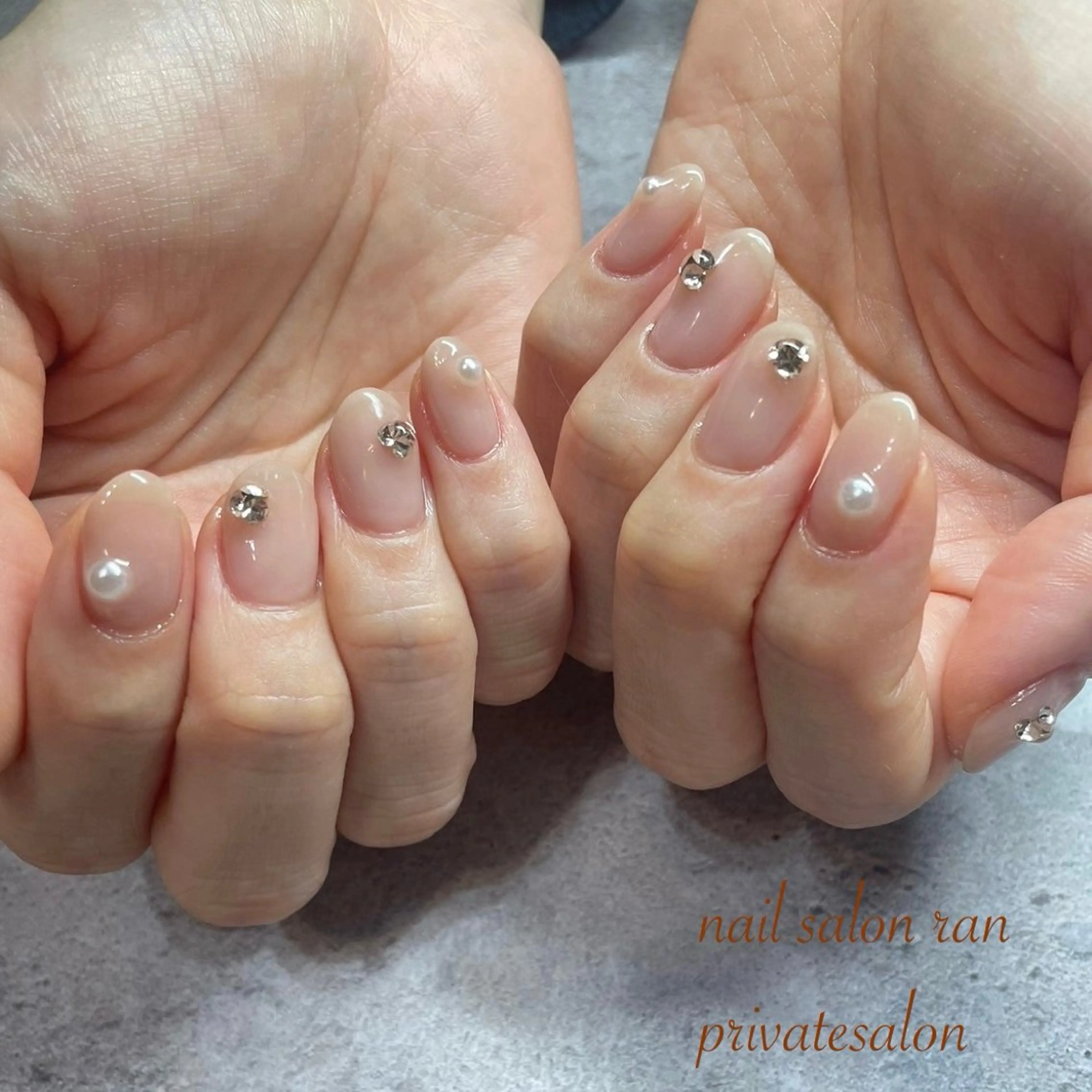 ネイル ストーンネイル ハンドネイル ハンドケア nailsalon ranのネイルデザイン