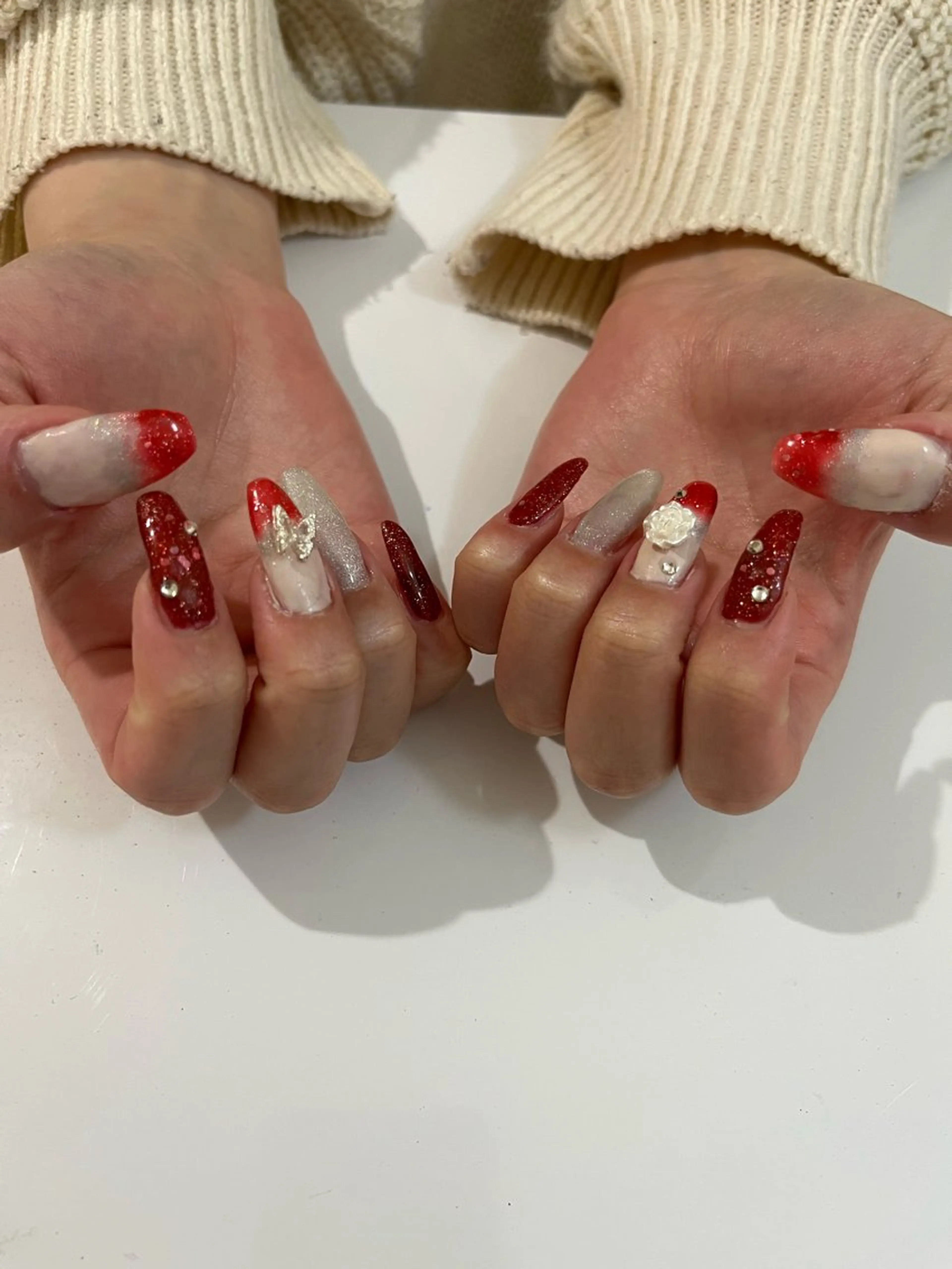 ネイル 冬ネイル クリスマス Anela所属・Anela 広島ハンドケアサロンのエステ・リラクイメージ