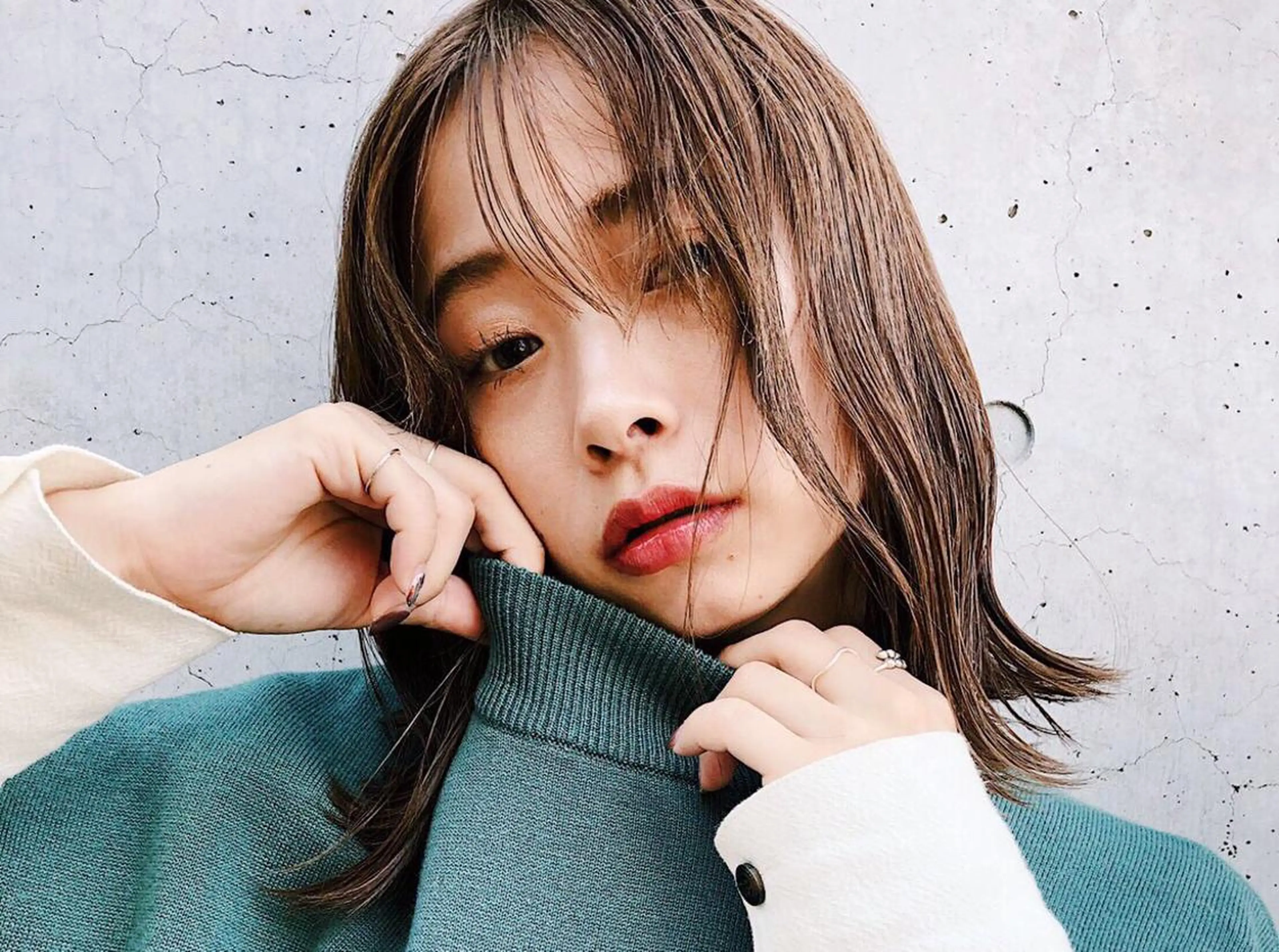 ミディアム IVE所属・ブリーチなし🤍 渋谷／原島杏奈のヘアスタイル