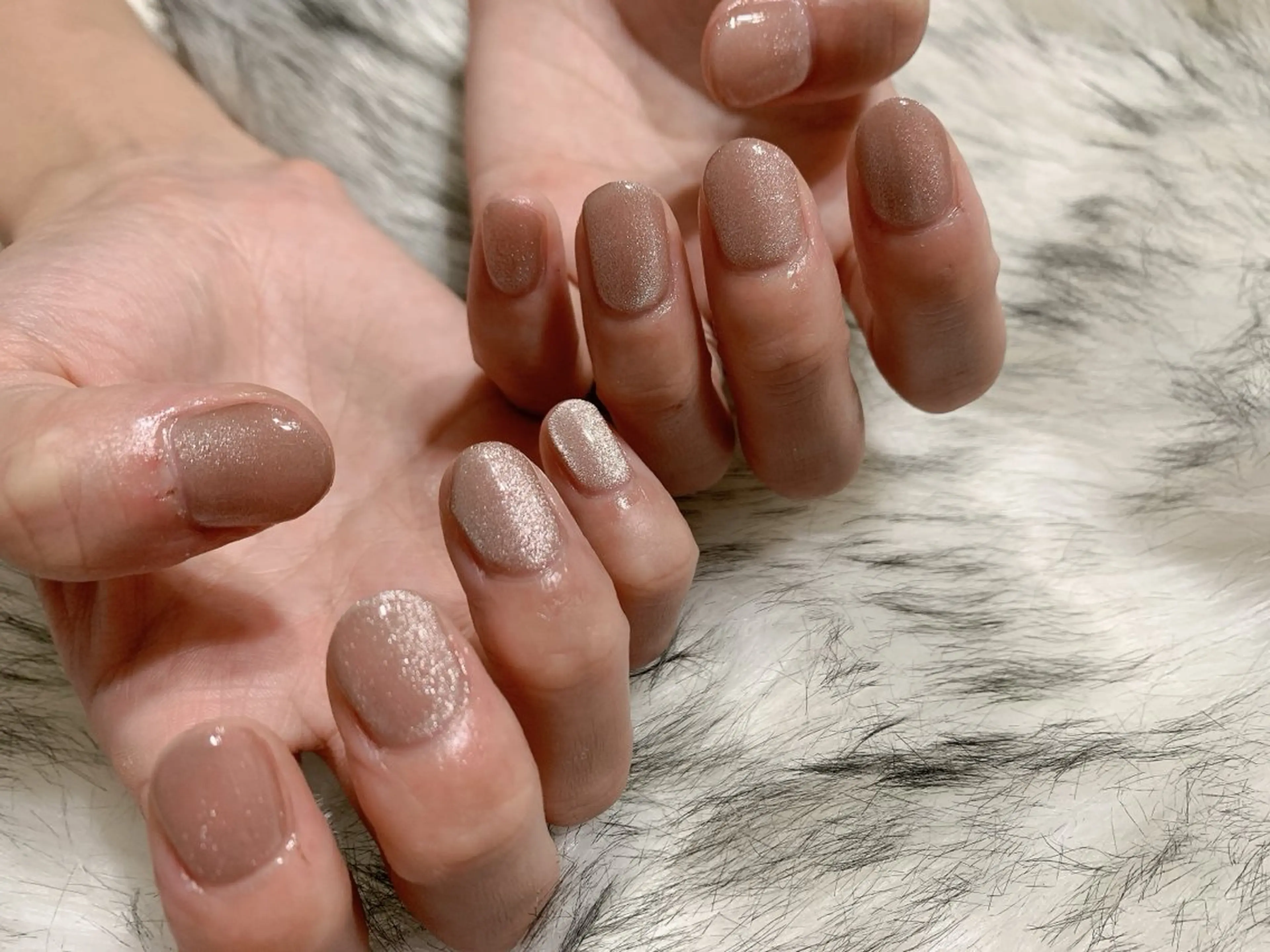 ネイル ジェルネイル キラキラネイル 韓国ネイル マグネットネイル パラジェル kikinail 溝の口のネイルデザイン