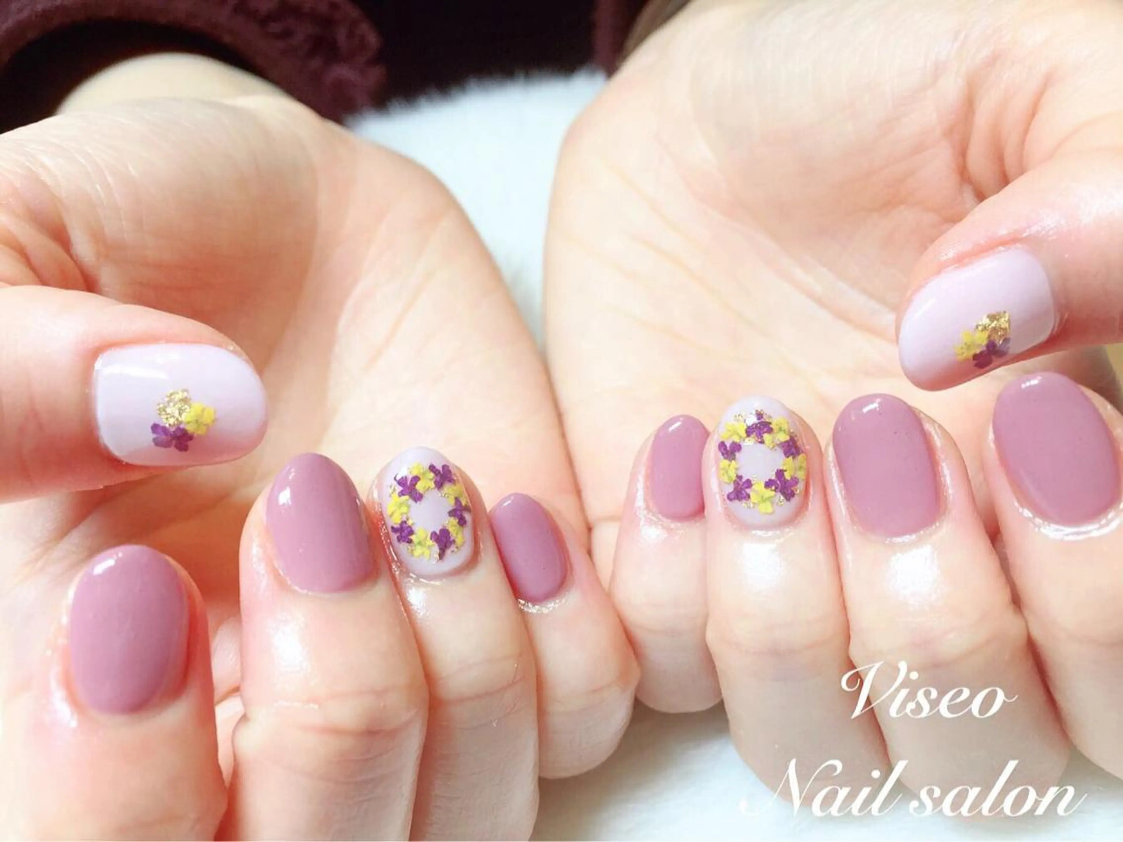 ネイル Viseo《6週間 長持ちパラジェル》のネイルデザイン