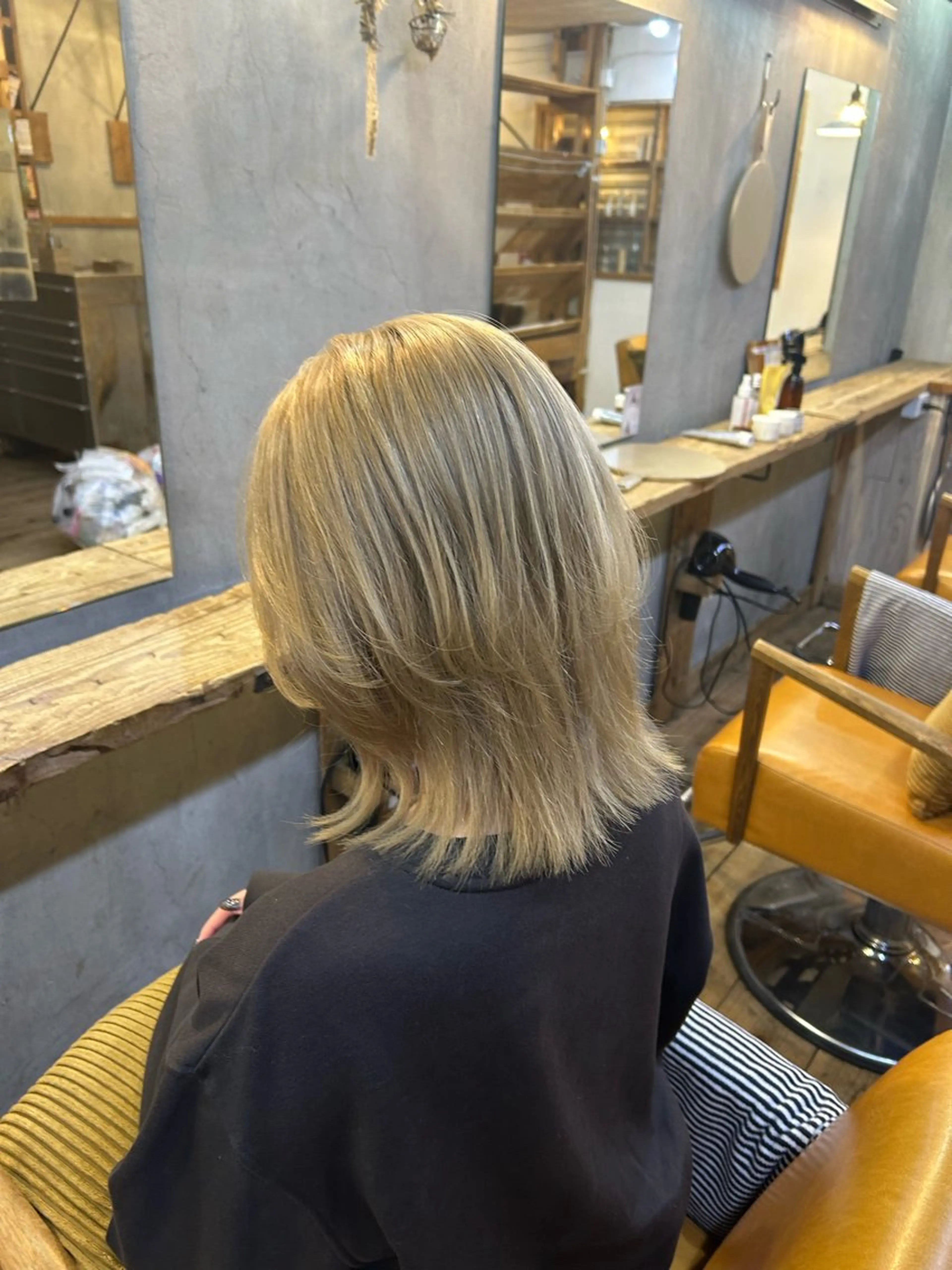 ミディアム レイヤーカット hairlabo haru🌿ナナハのヘアスタイル