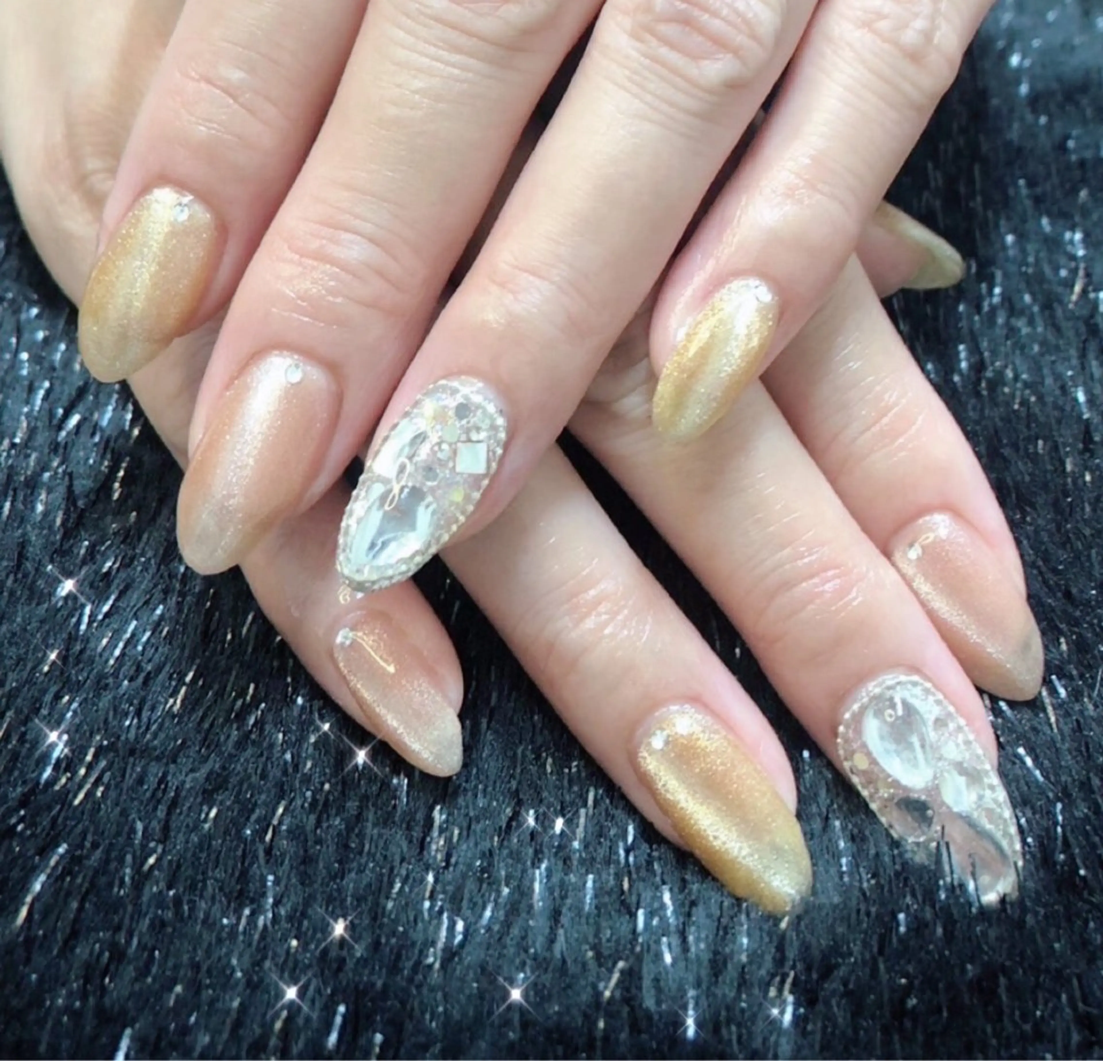 ネイル 成人式 フレンチネイル ジェルネイル ガラスフレンチ 韓国ネイル ハンドネイル ハンドケア 大門浜松町 ネイルのネイルデザイン