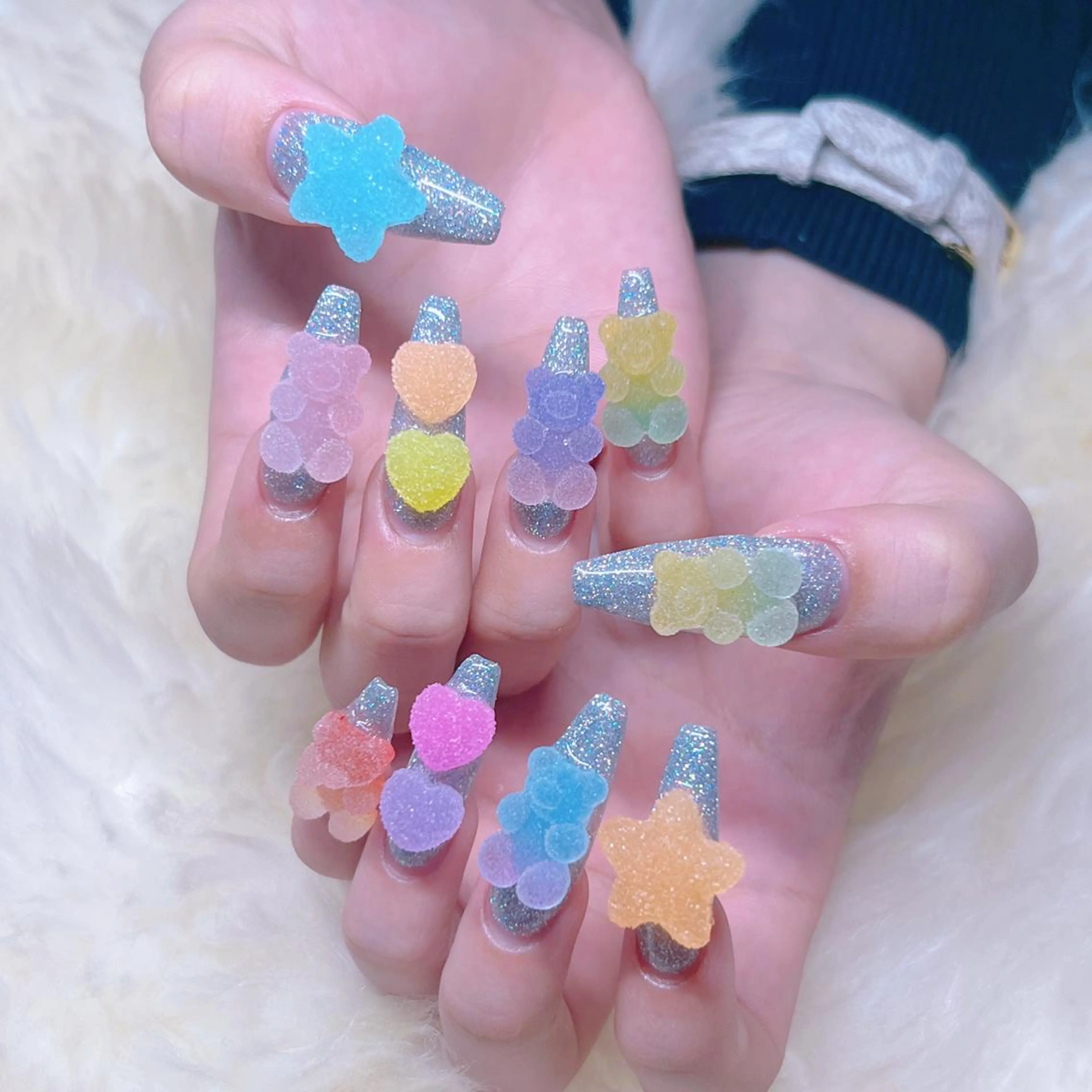 ロング ハンドネイル ハンドケア 💜MIYA nail川崎店のネイルデザイン