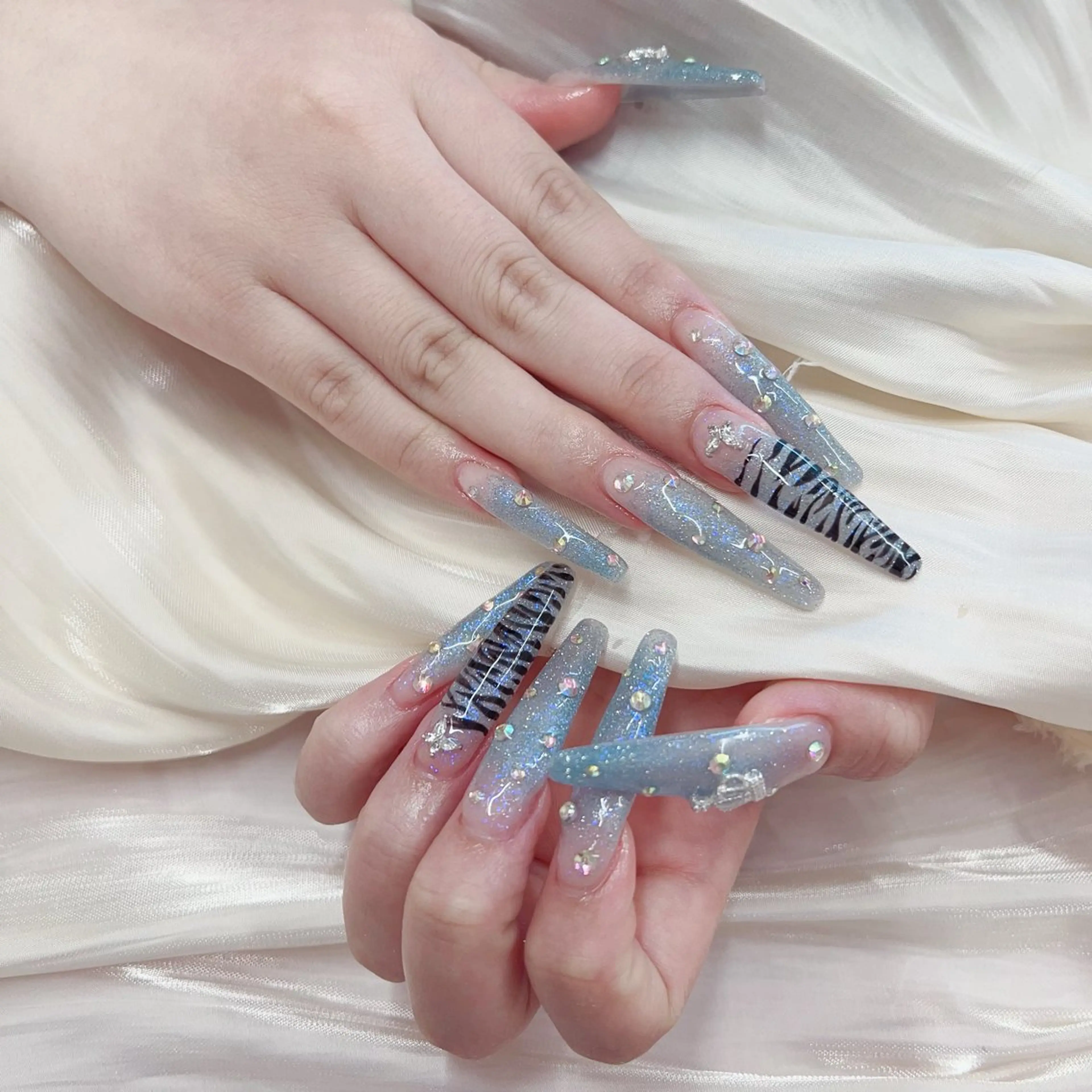 ネイル ハンドネイル ハンドケア 💜MIYA nail川崎店のネイルデザイン