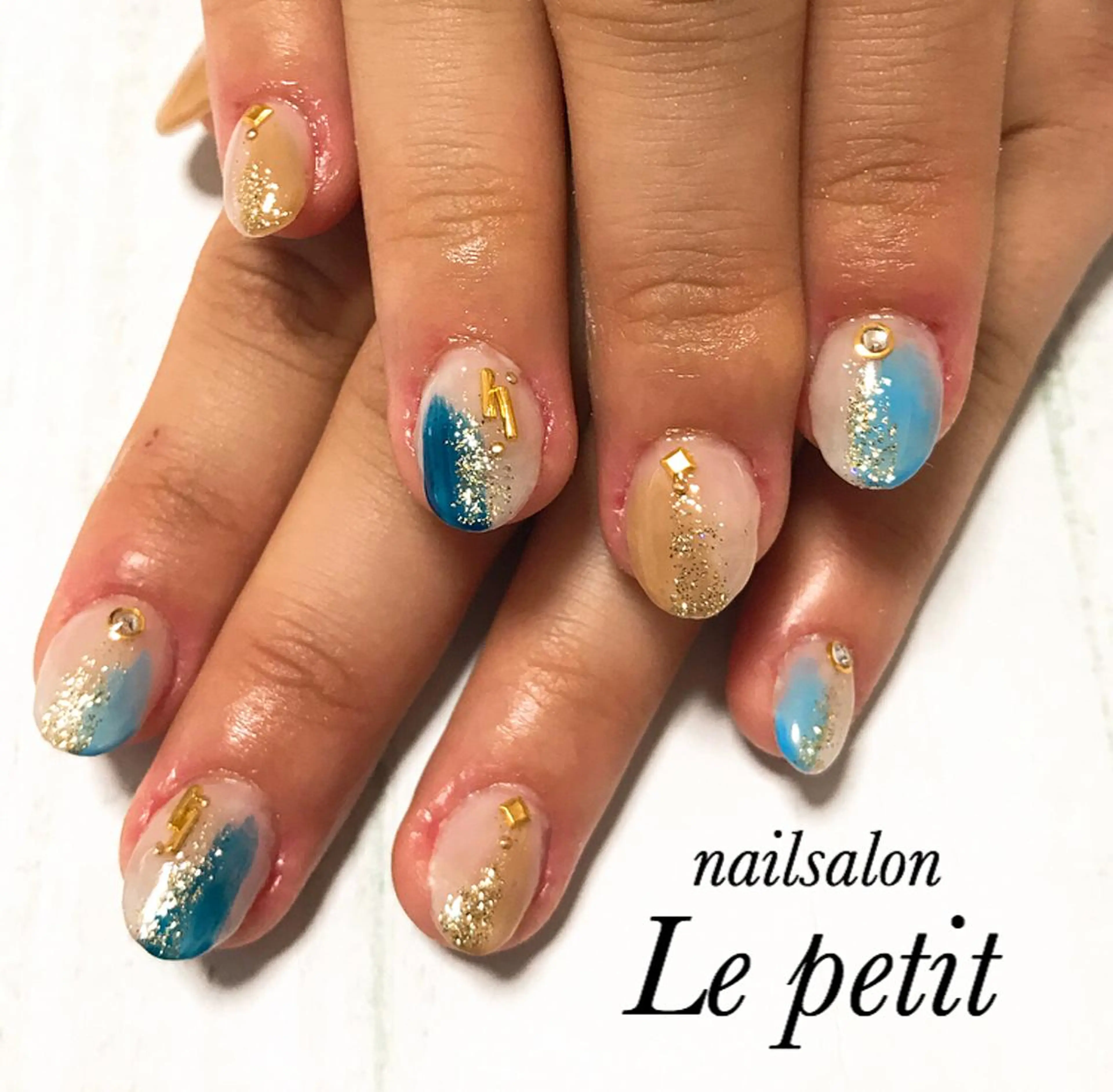 ネイル 石野 広佳のネイルデザイン