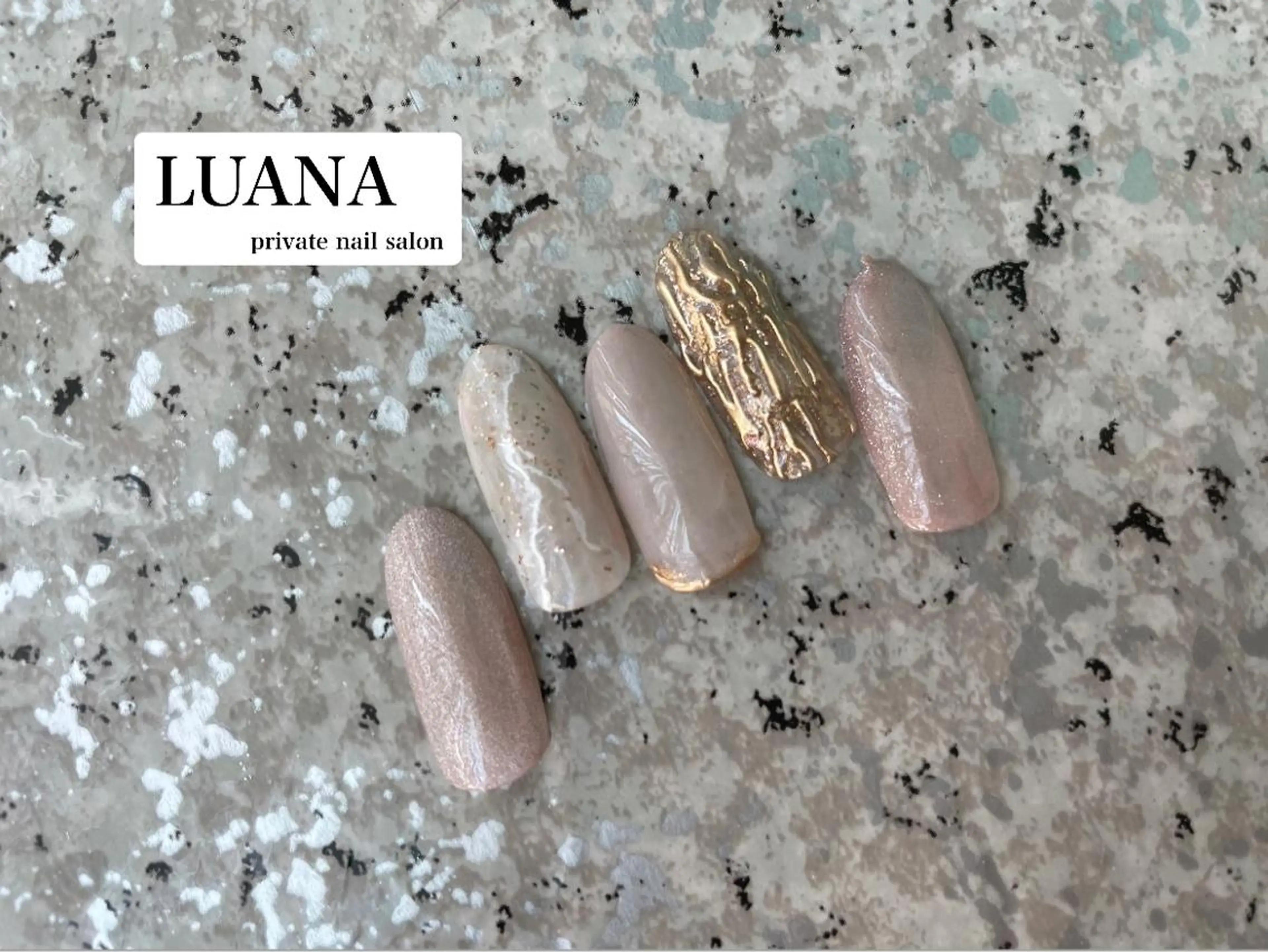 ネイル フラワーネイル フレンチネイル マットネイル ミラーネイル ニュアンスネイル ルアナ プライベートサロンのネイルデザイン