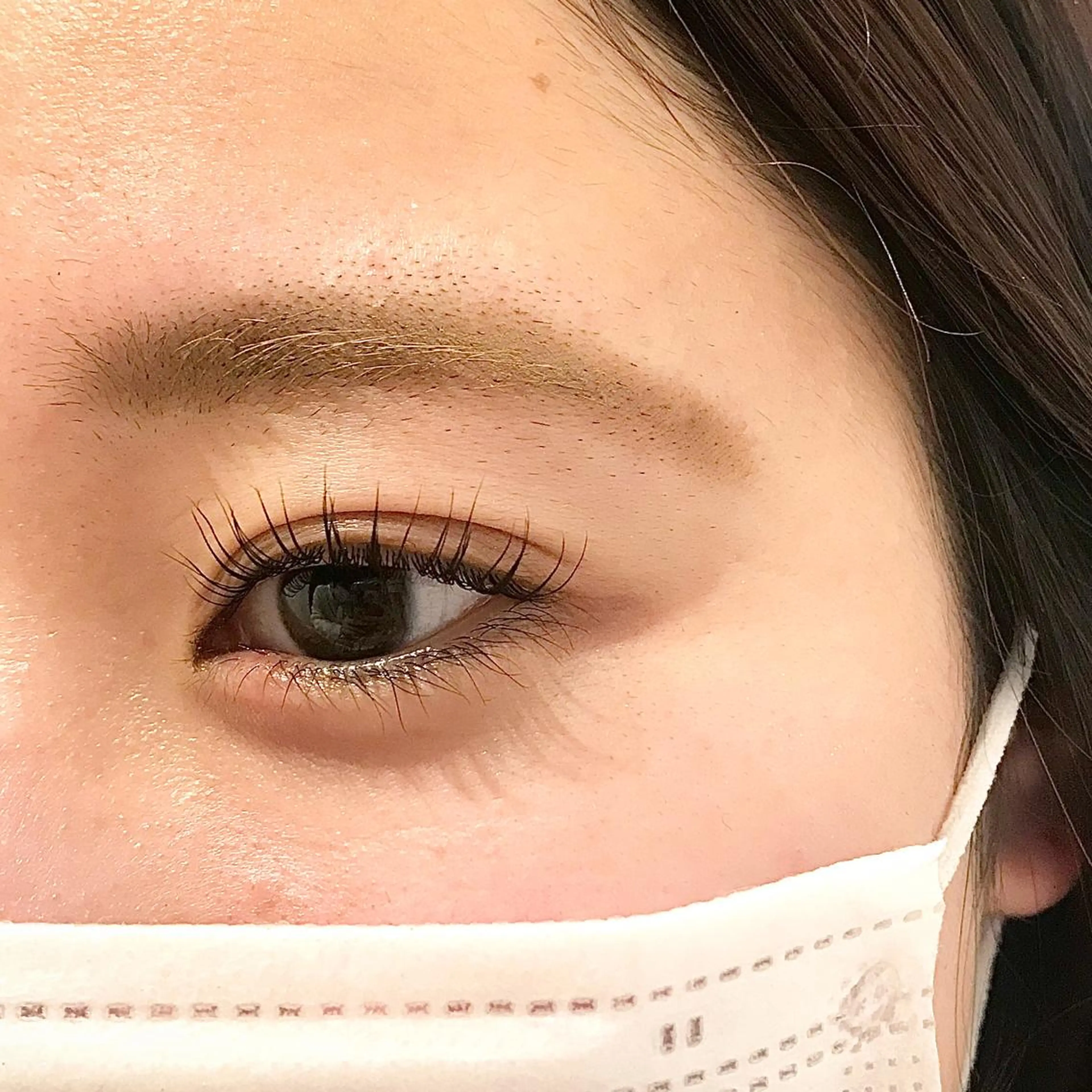 マツエク・マツパ miel大宮店所属・矢部 奈々の眉毛・アイブロウイメージ