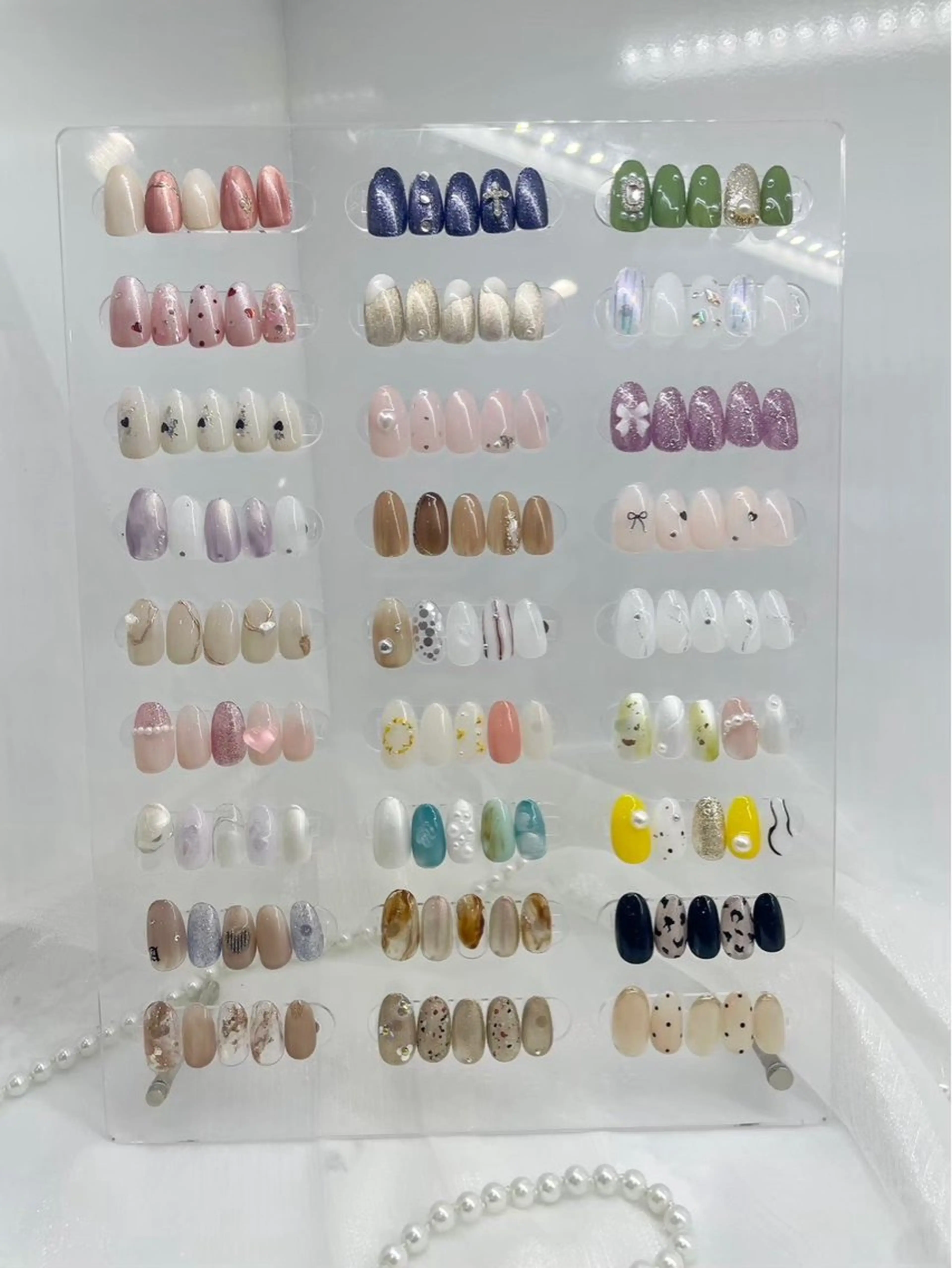 ネイル アートネイル フラッシュネイル フレンチネイル ガラスフレンチ グラデーション ハンドネイル M2 BEAUTY リュウのネイルデザイン