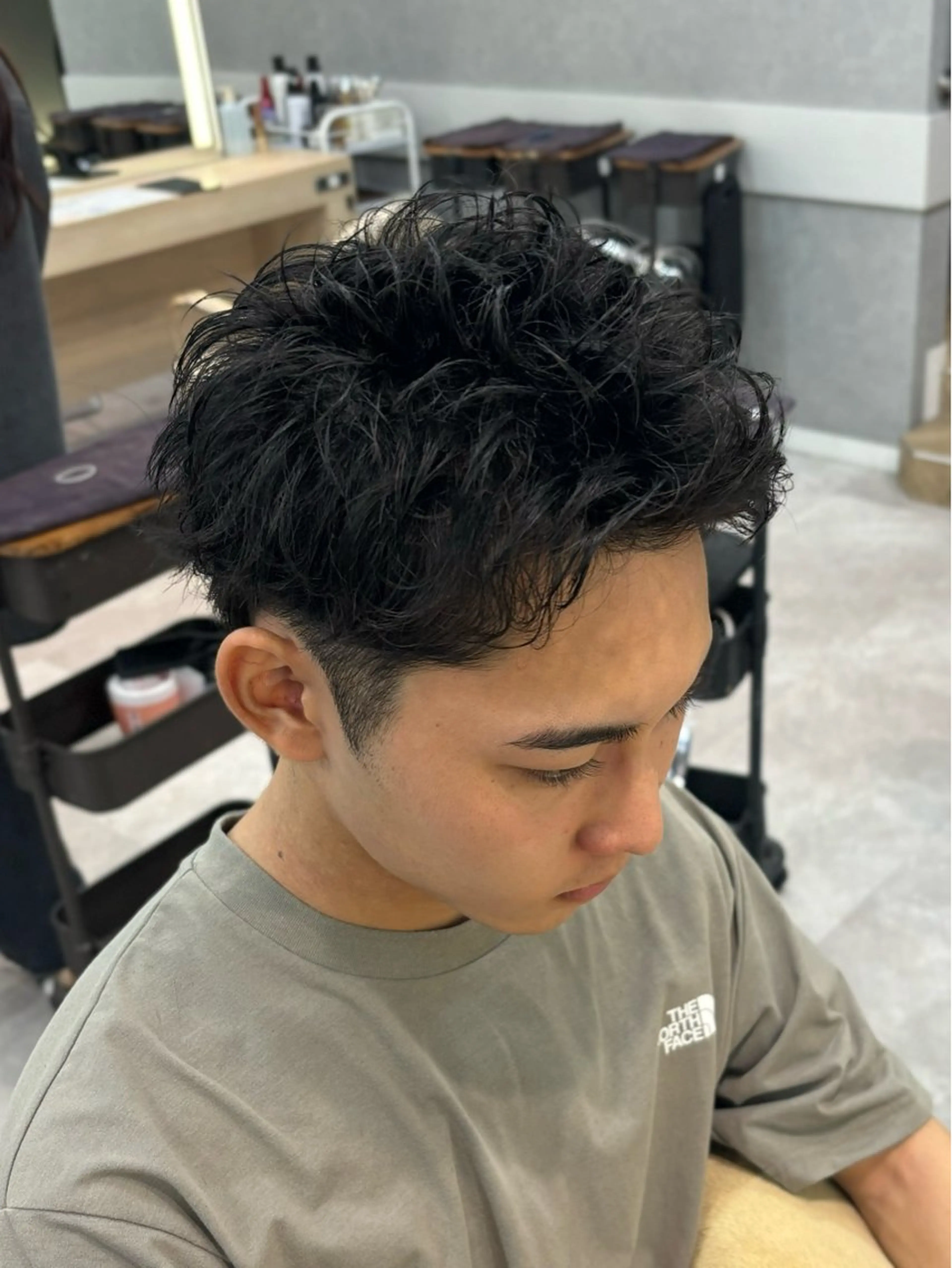 スパイキーショート＋眉カットの写真