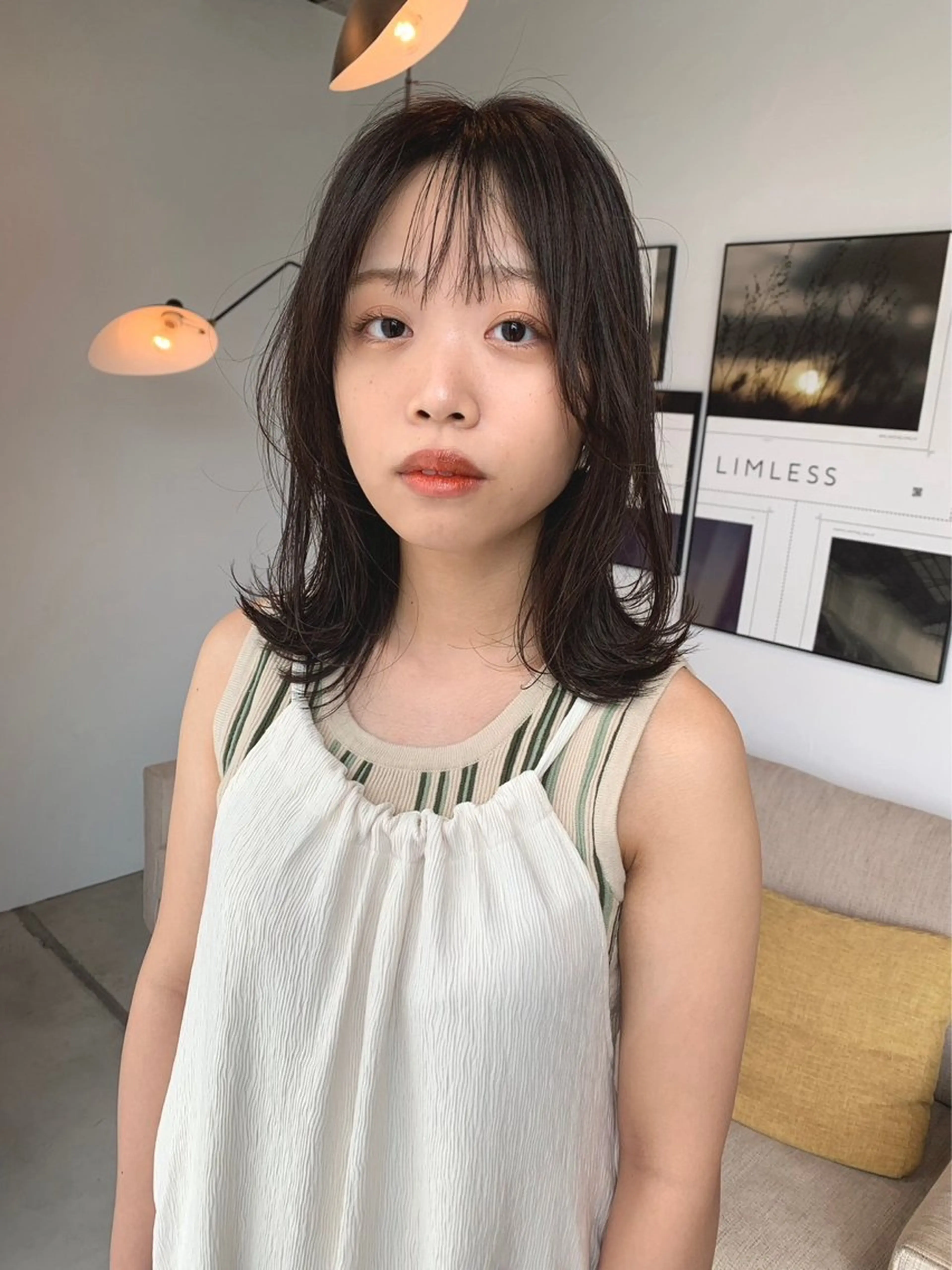 ミディアム LUVISM 神田こころのヘアスタイル