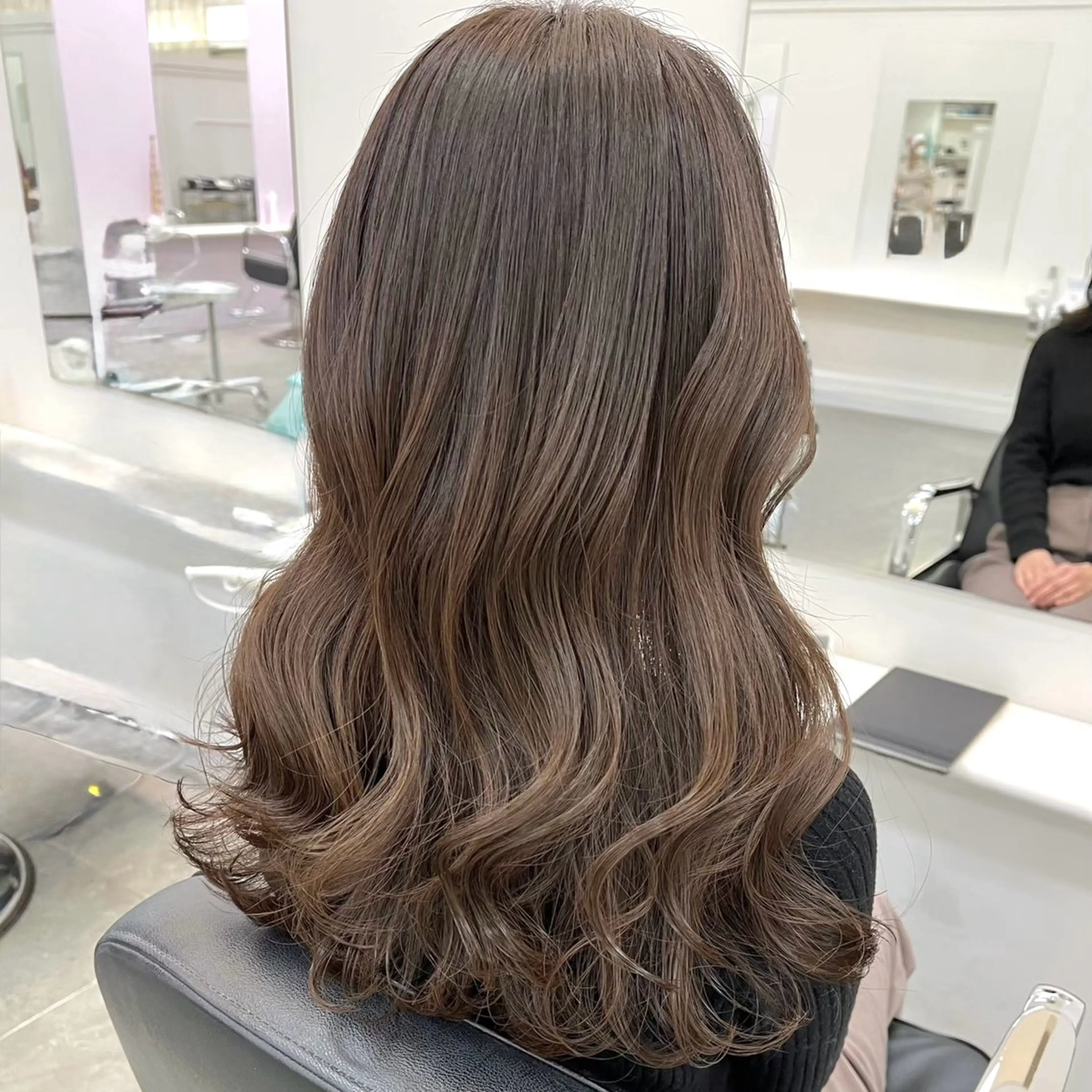 ロング カラー ヘアカラー ParveMix￤ 大賀さつき🍨🤍のヘアスタイル