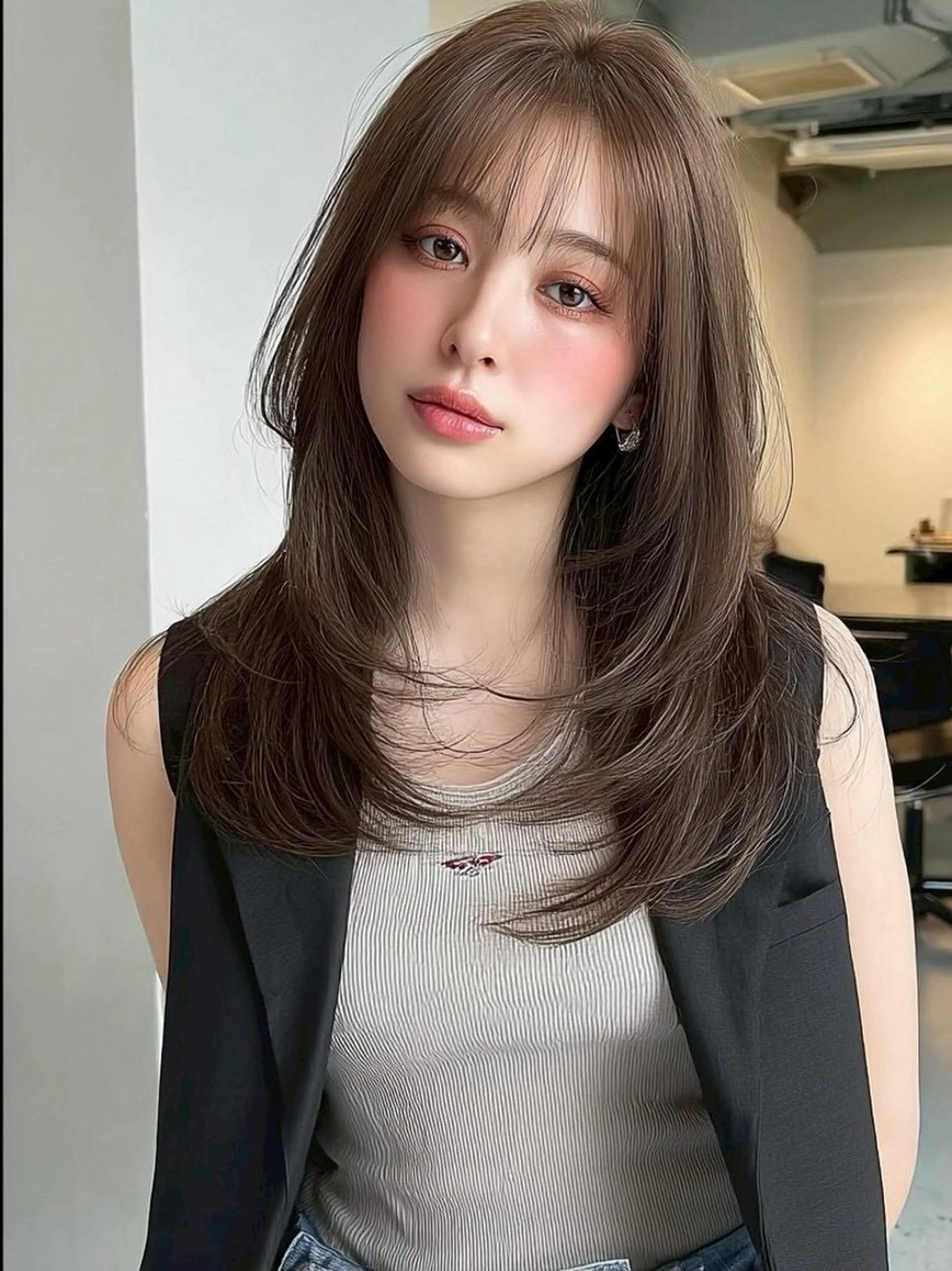 ロング ボブ 髪質改善 似合わせカット 縮毛矯正 トリートメント カット ヘアカラー トリートメント レイヤー ／マッキーのヘアスタイル