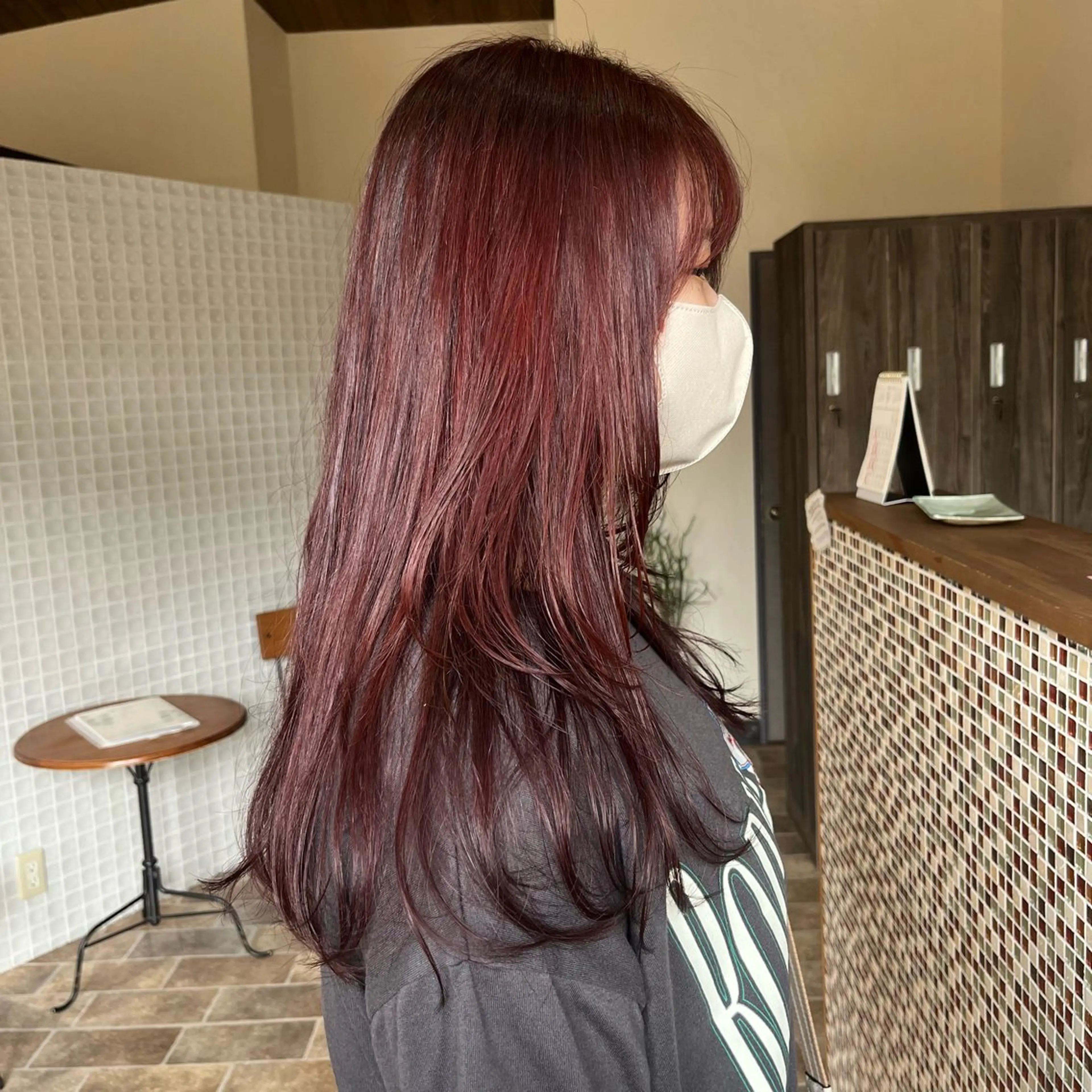 ロング カラー 中村 友香のヘアスタイル